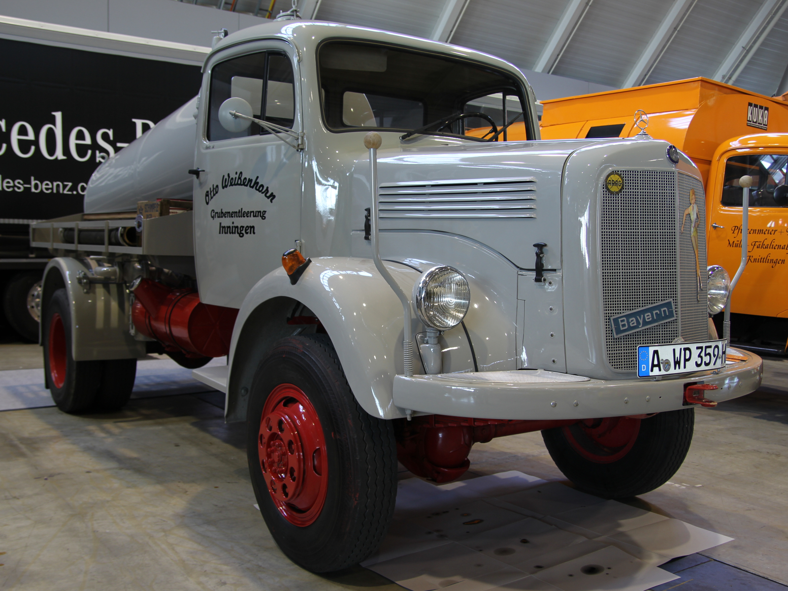 Mercedes Benz LA 312