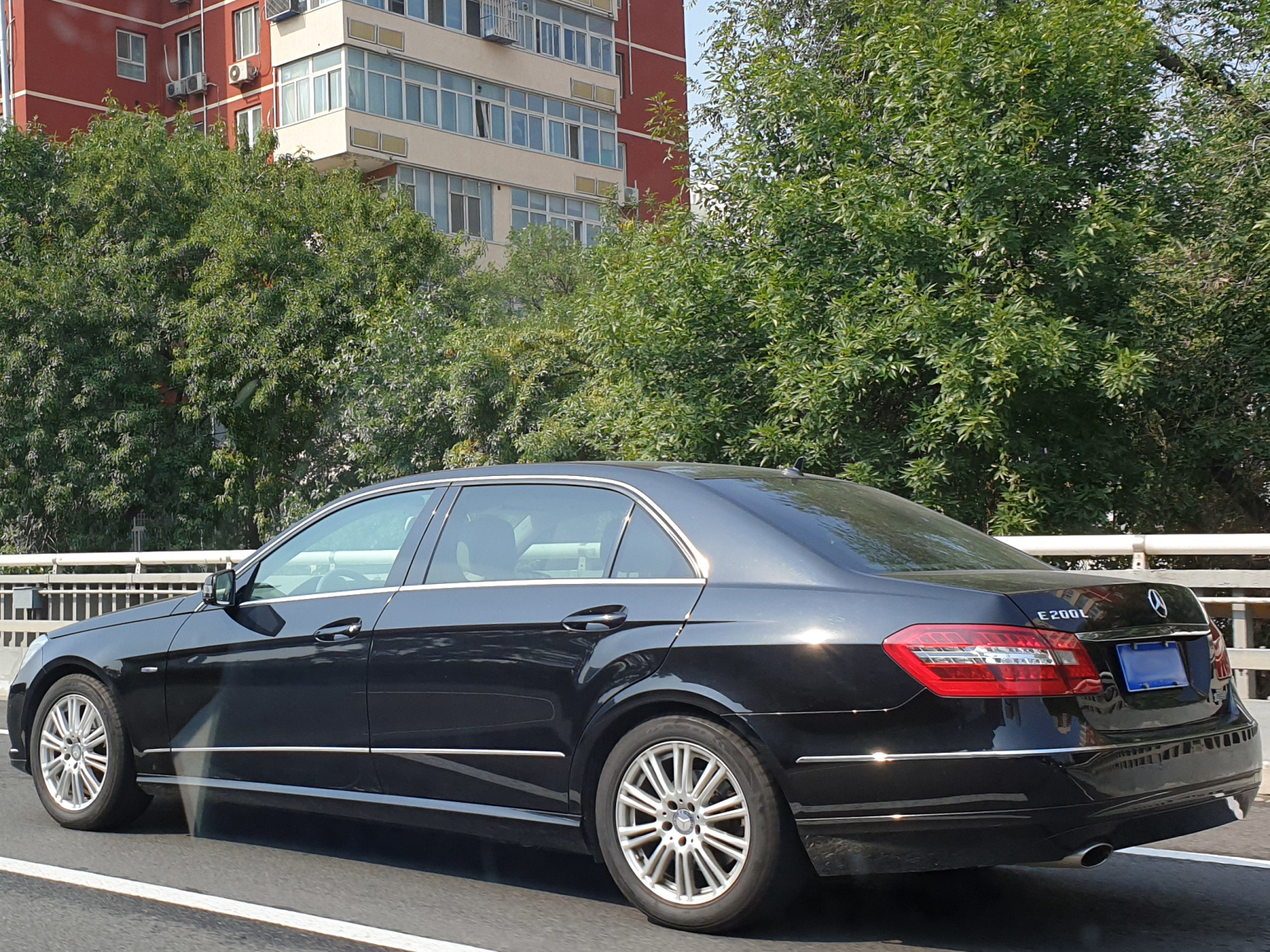 Mercedes Benz E 200 L V 212