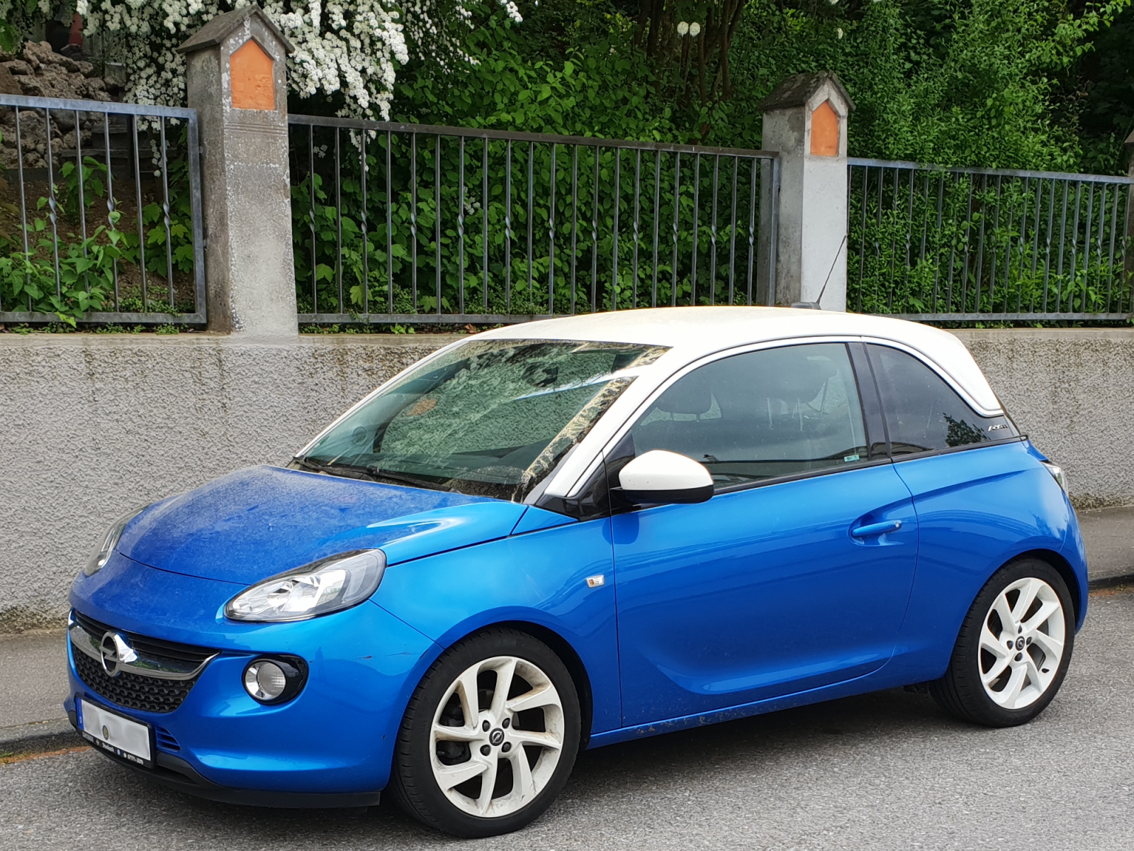 Opel Adam