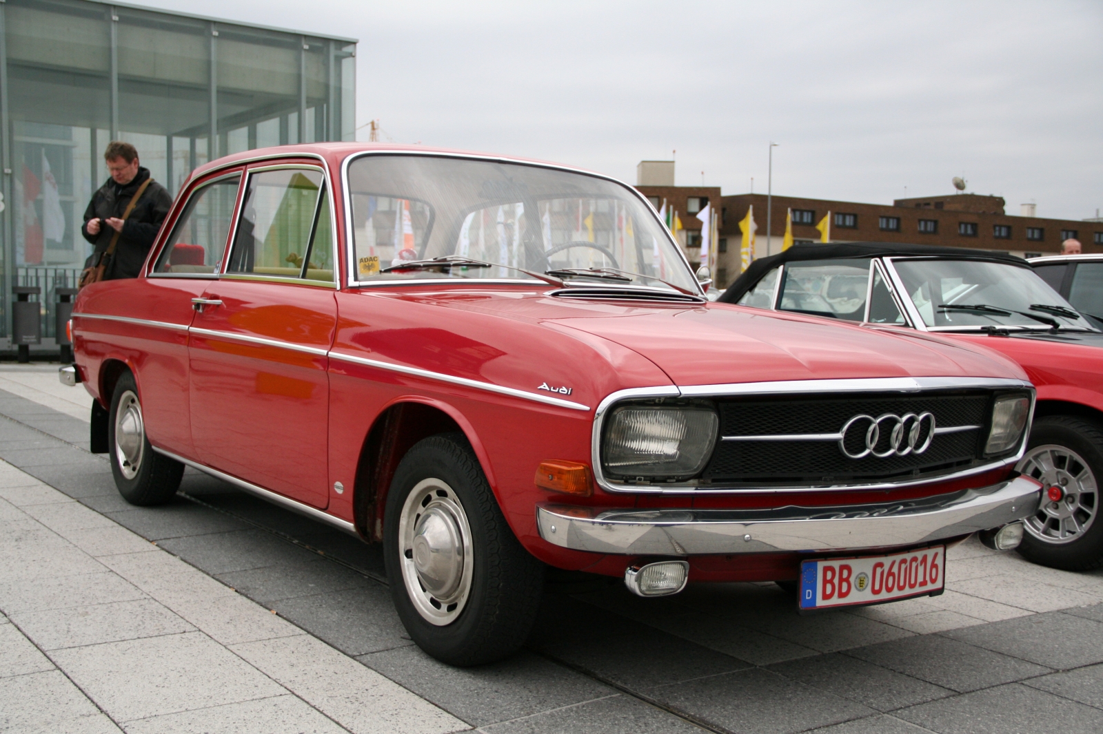 Audi 60 L F 103