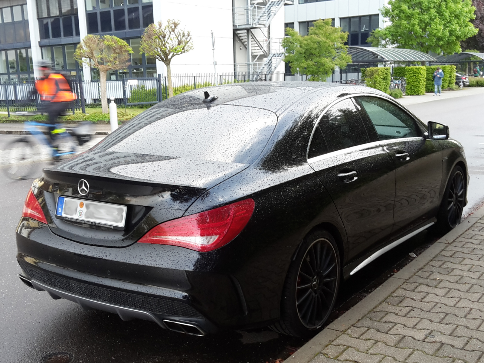 Mercedes Benz CLA