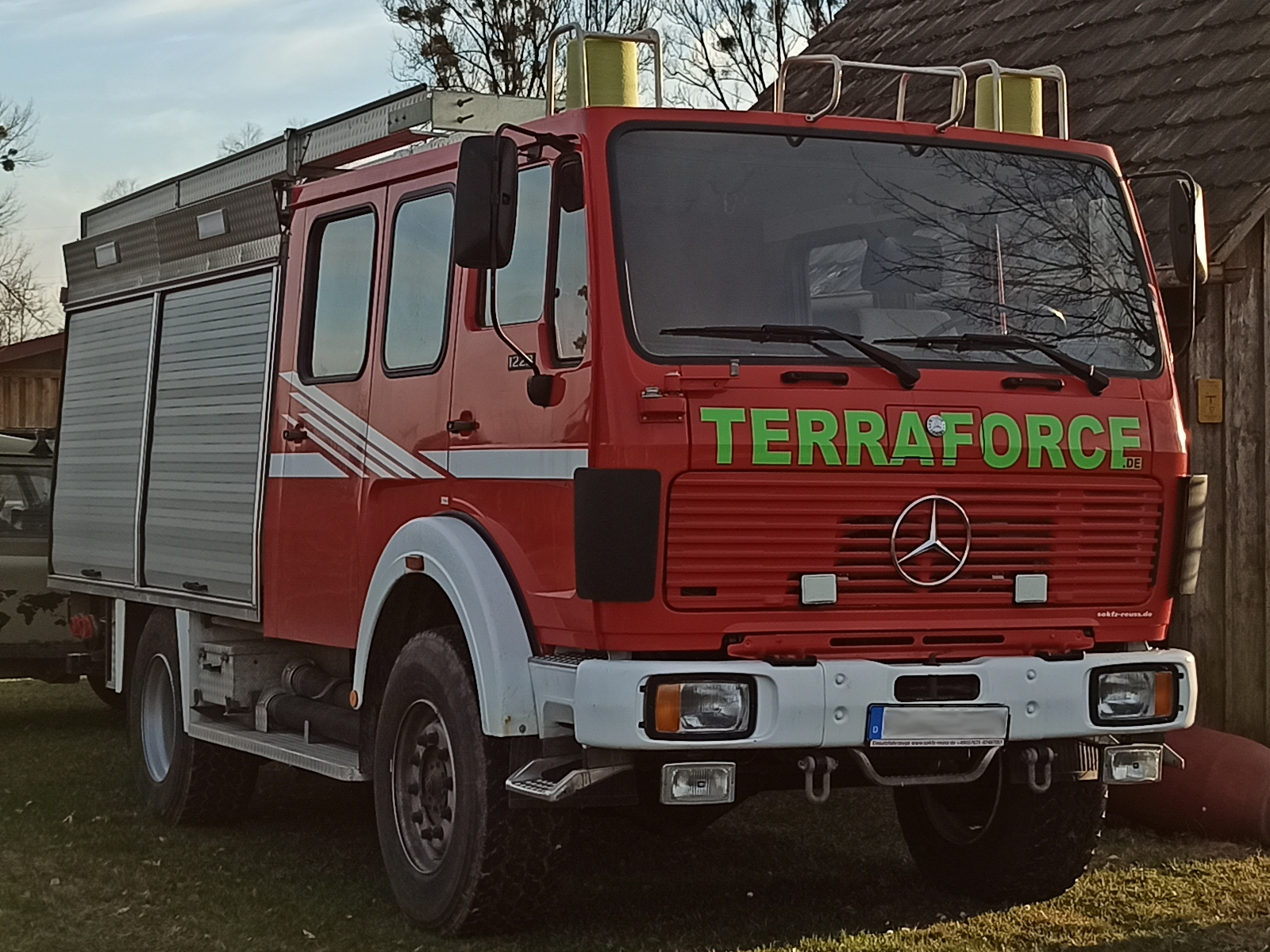 Mercedes Benz NG