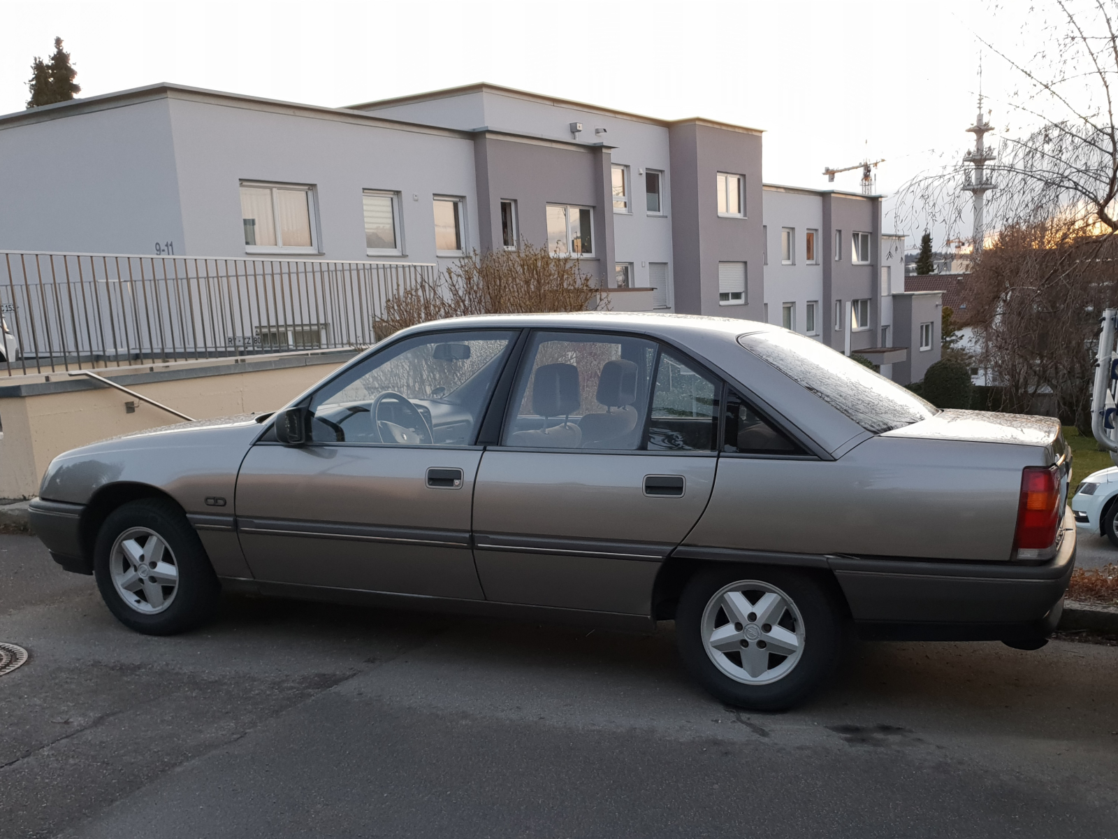 Opel Omega A CD
