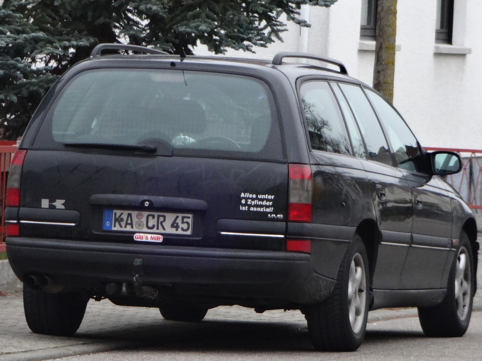 Opel Omega B Caravan MV6