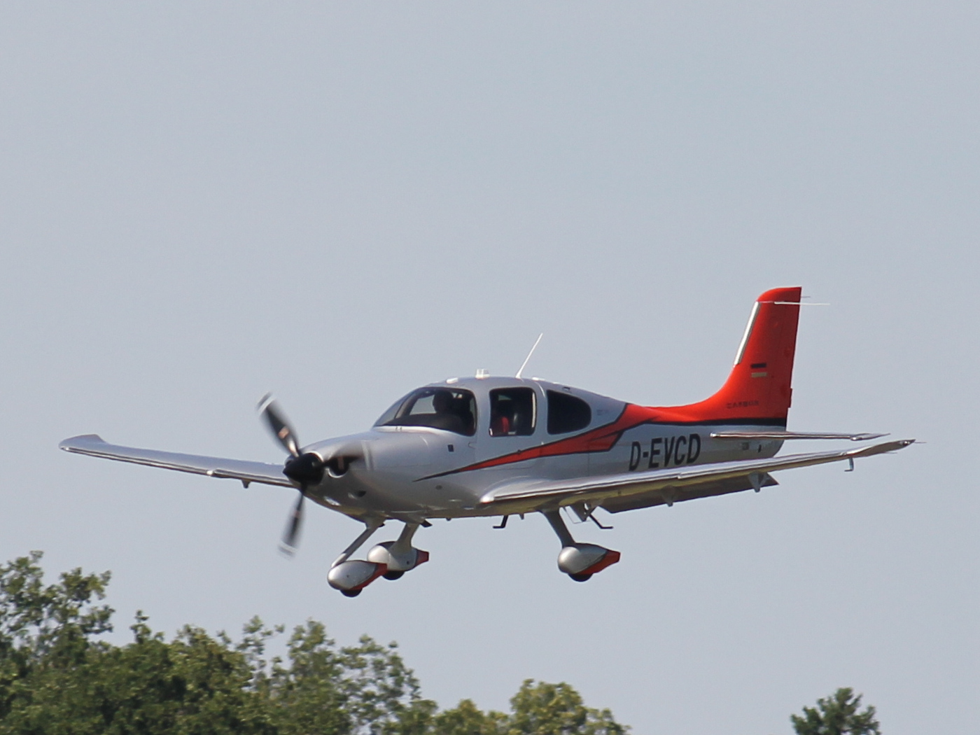 Cirrus SR22 T