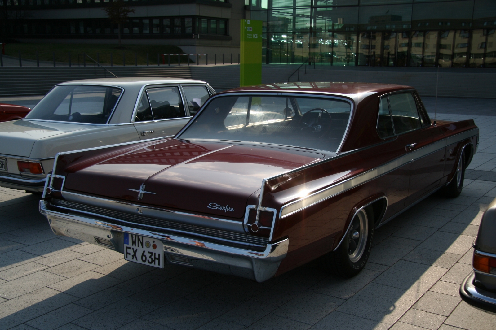 Oldsmobile Starfire