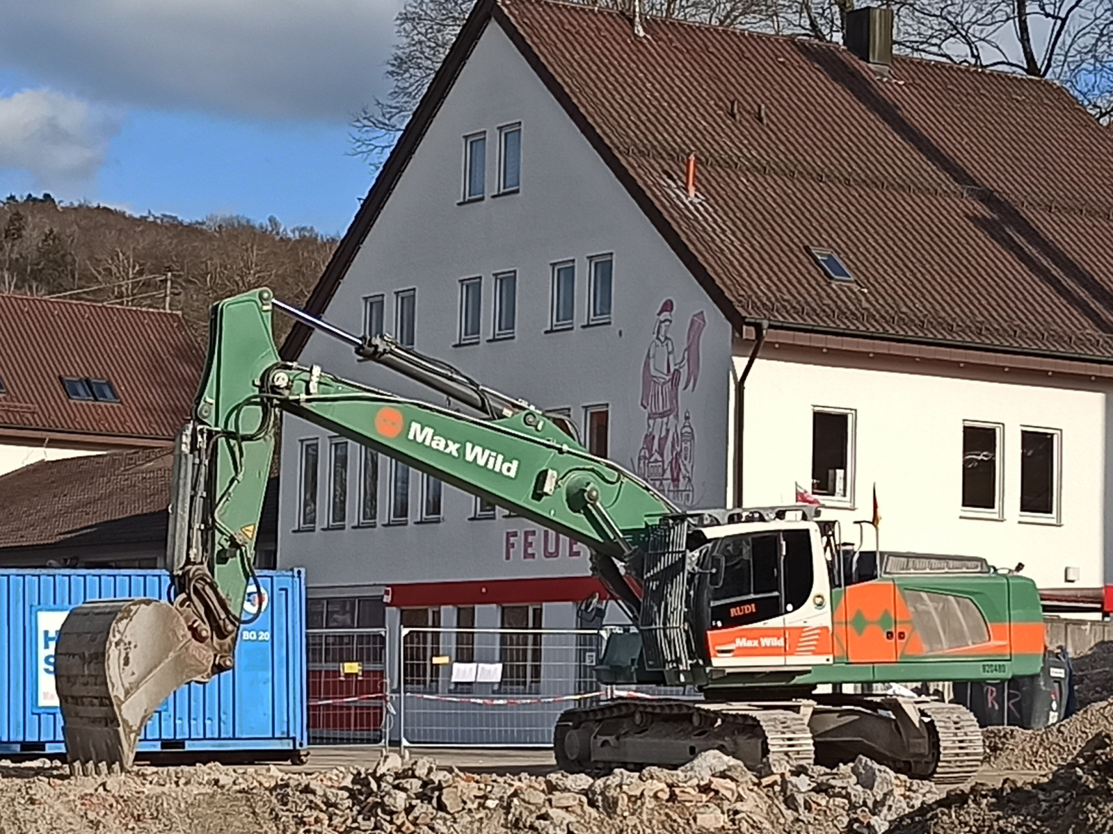 Liebherr R 946