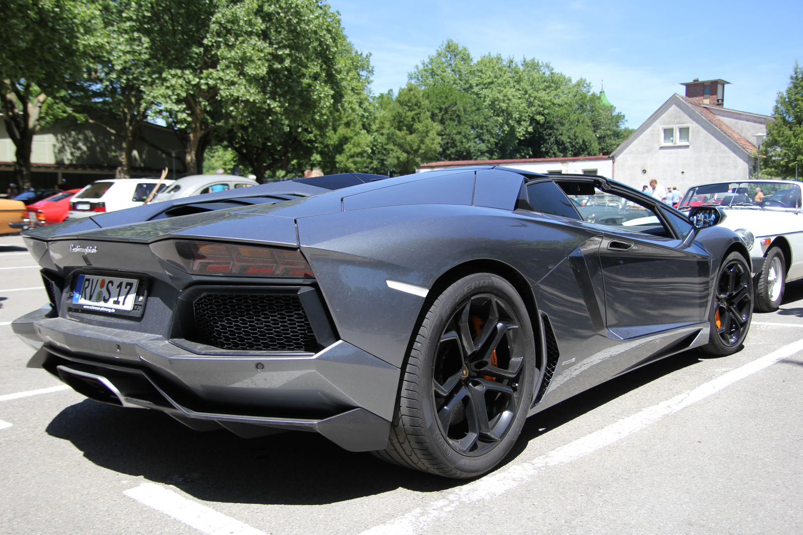 Lamborghini Aventador