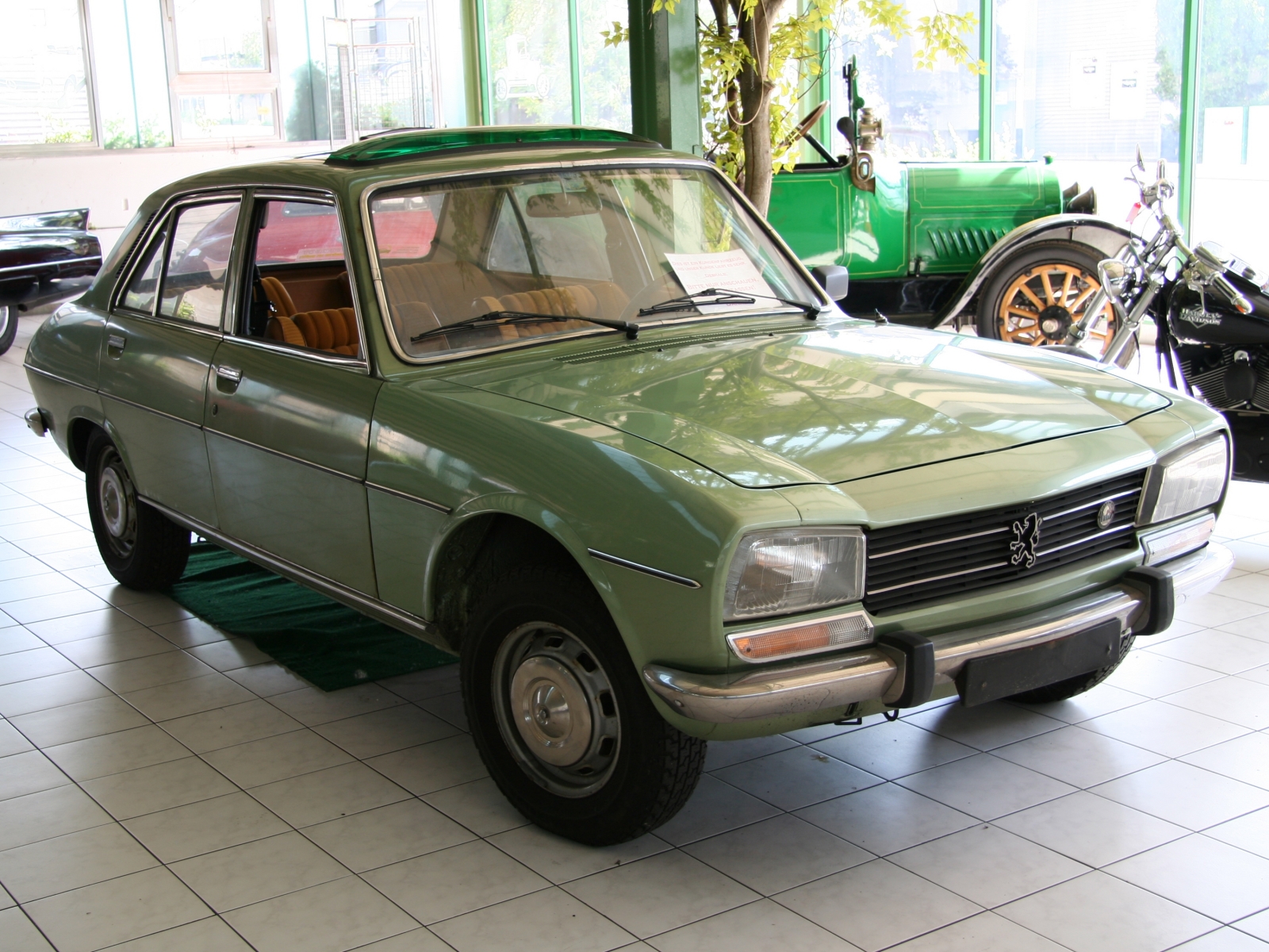 Peugeot 504