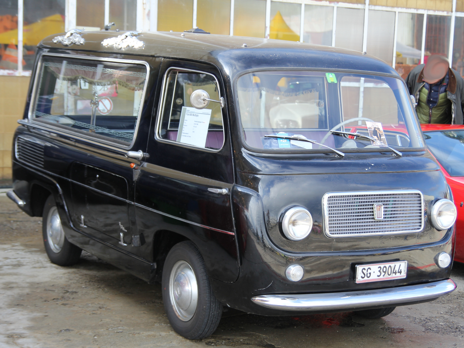 Fiat 600 Multipla mit Aufbau von Fissore