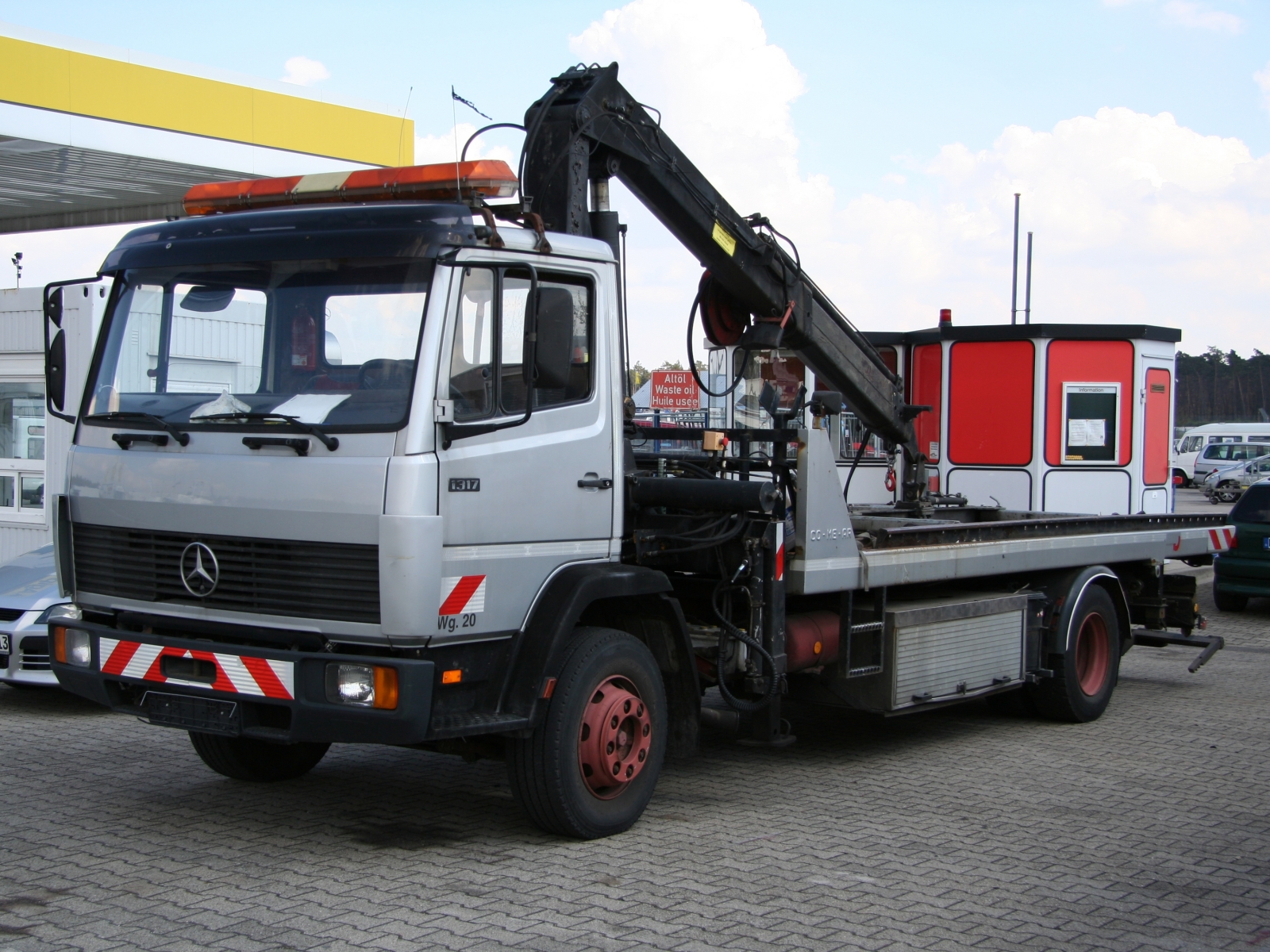 Mercedes Benz 1317