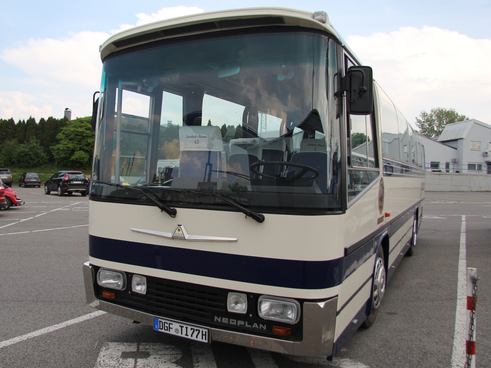 Neoplan