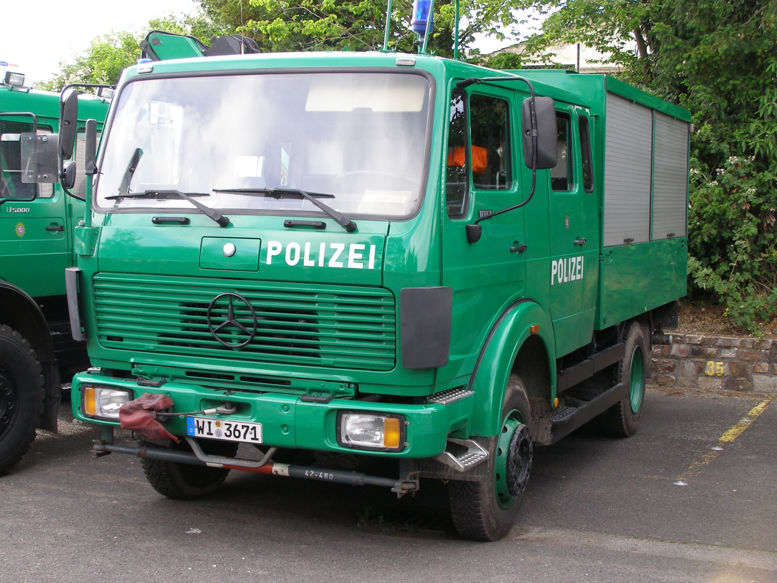 Mercedes Benz 1017 Polizei