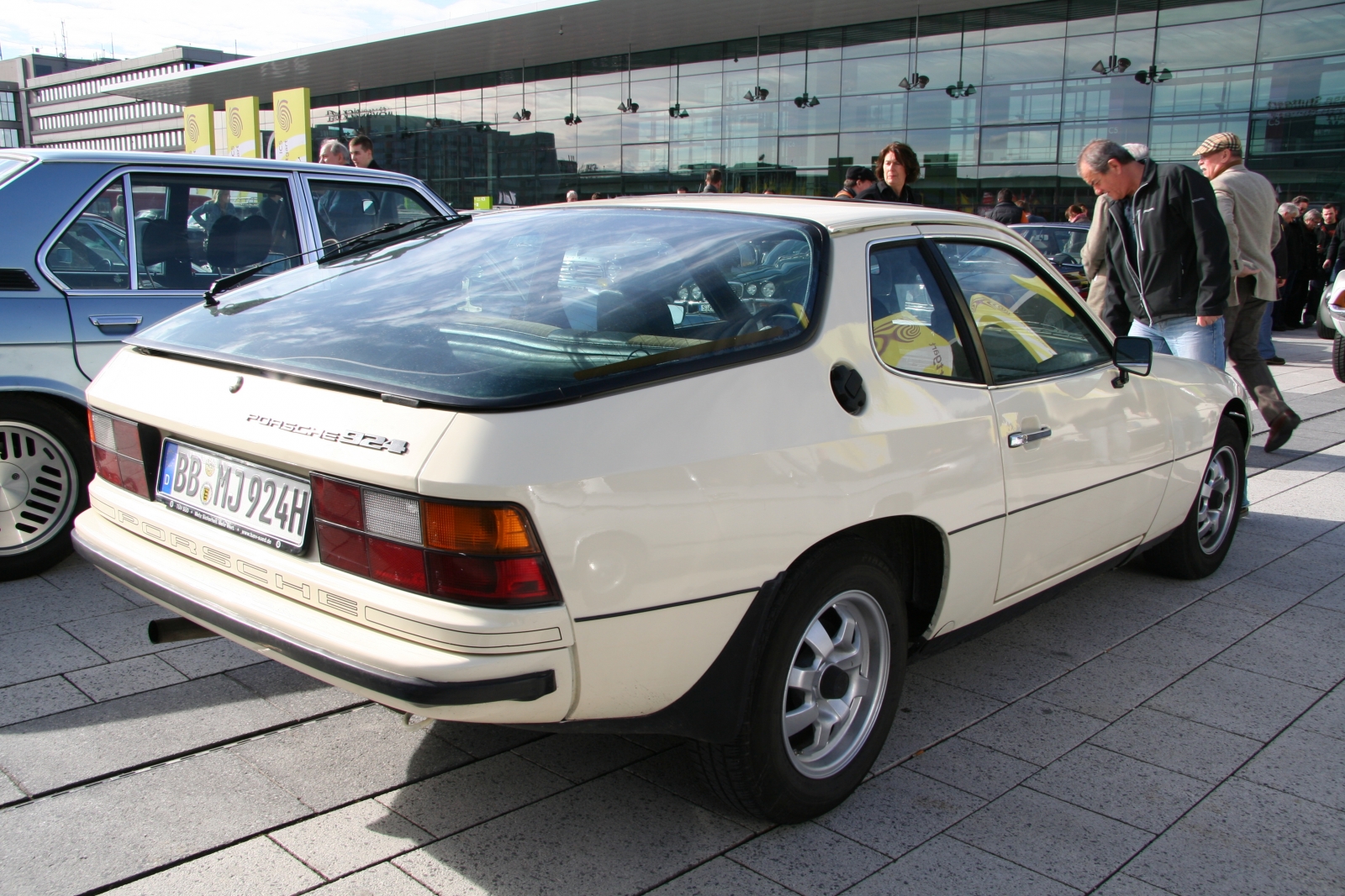 Porsche 924