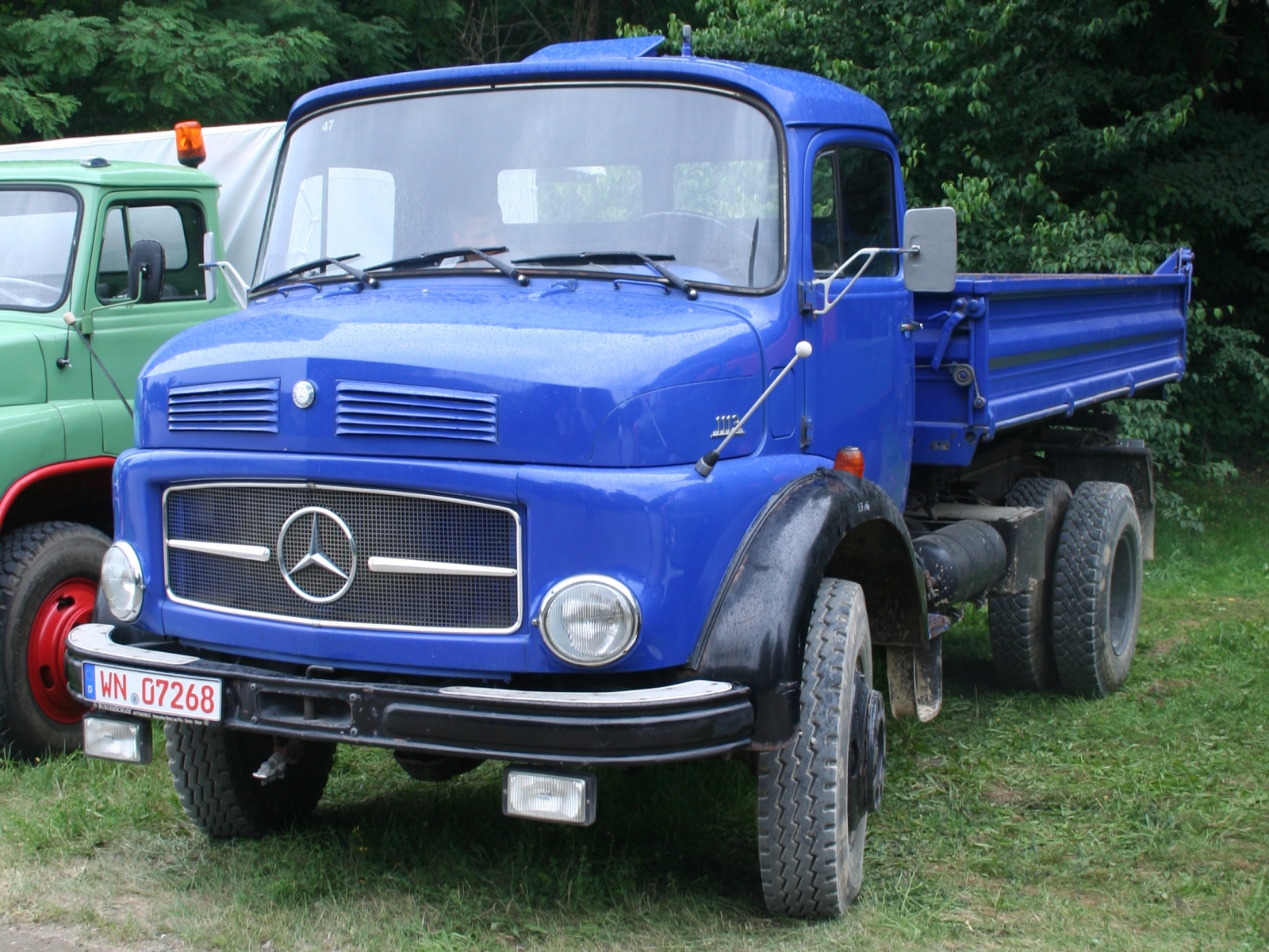 Mercedes Benz 1113