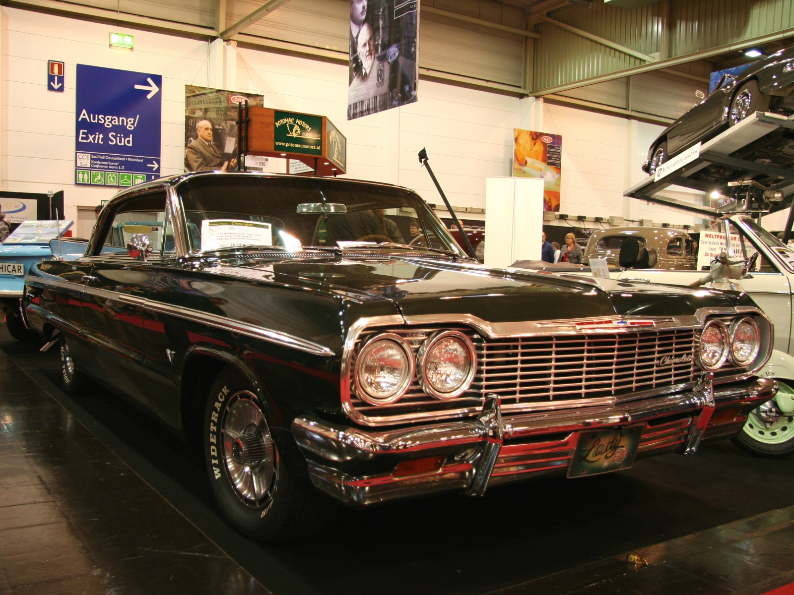 Chevrolet Impala SS Hardtop Coup