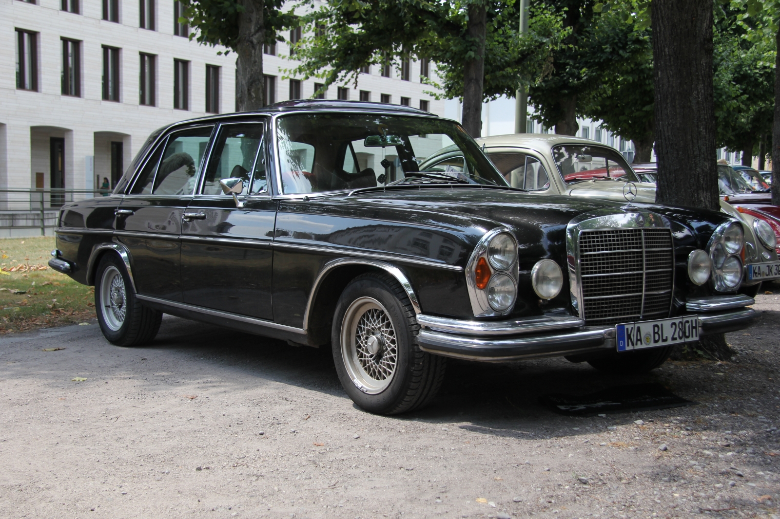 Mercedes Benz 280 SE Automatic W 108