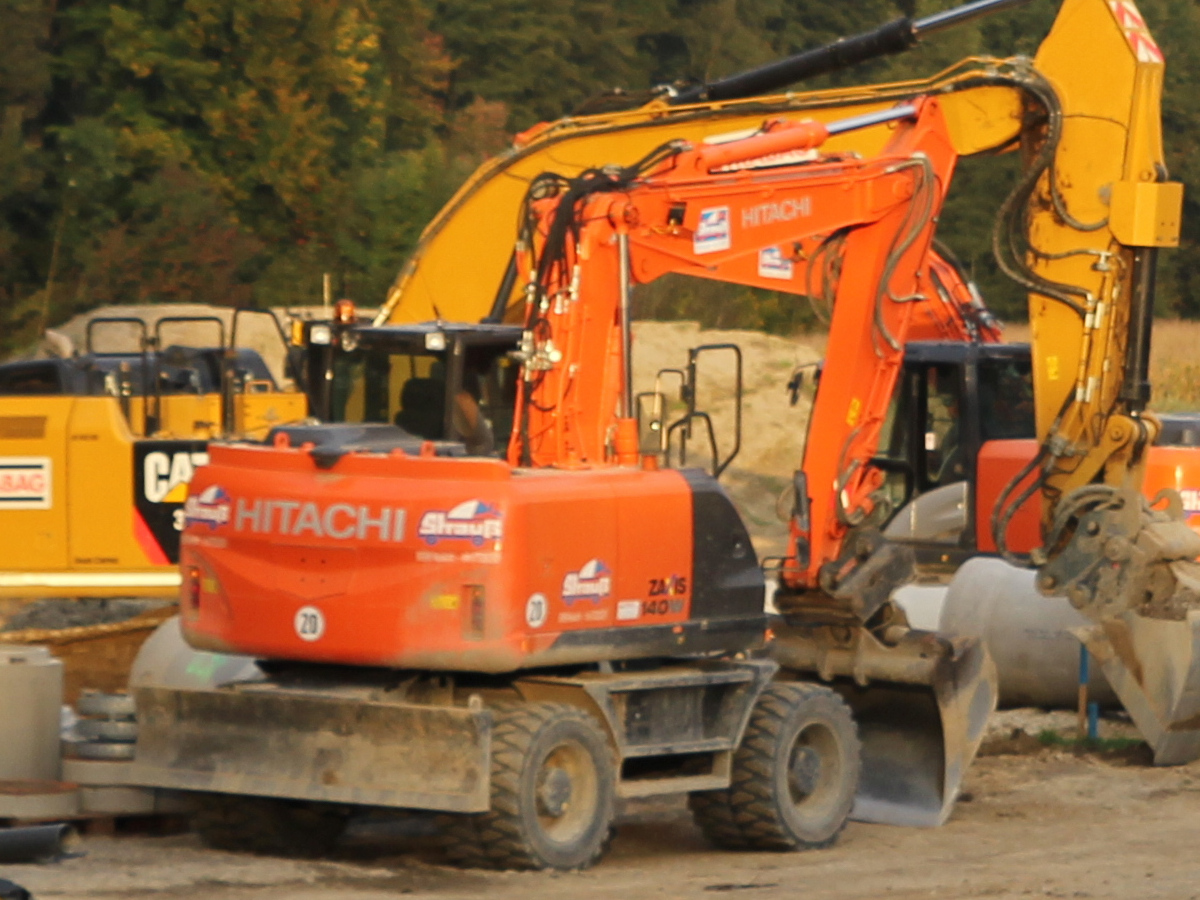 Hitachi Zaxis 140 W