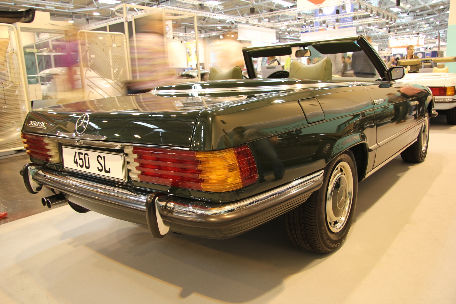 Mercedes Benz 450 SL R 107