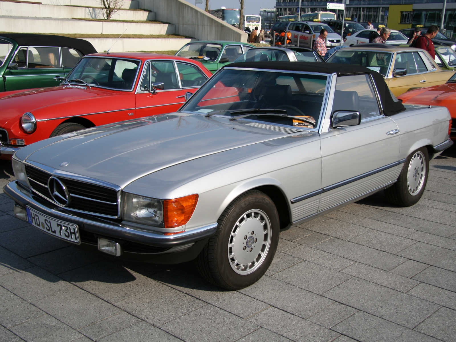 Mercedes Benz SL R 107