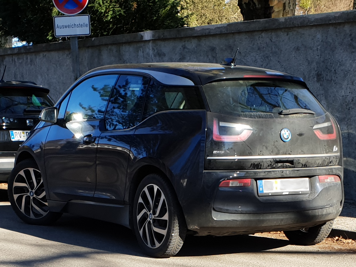 BMW I3