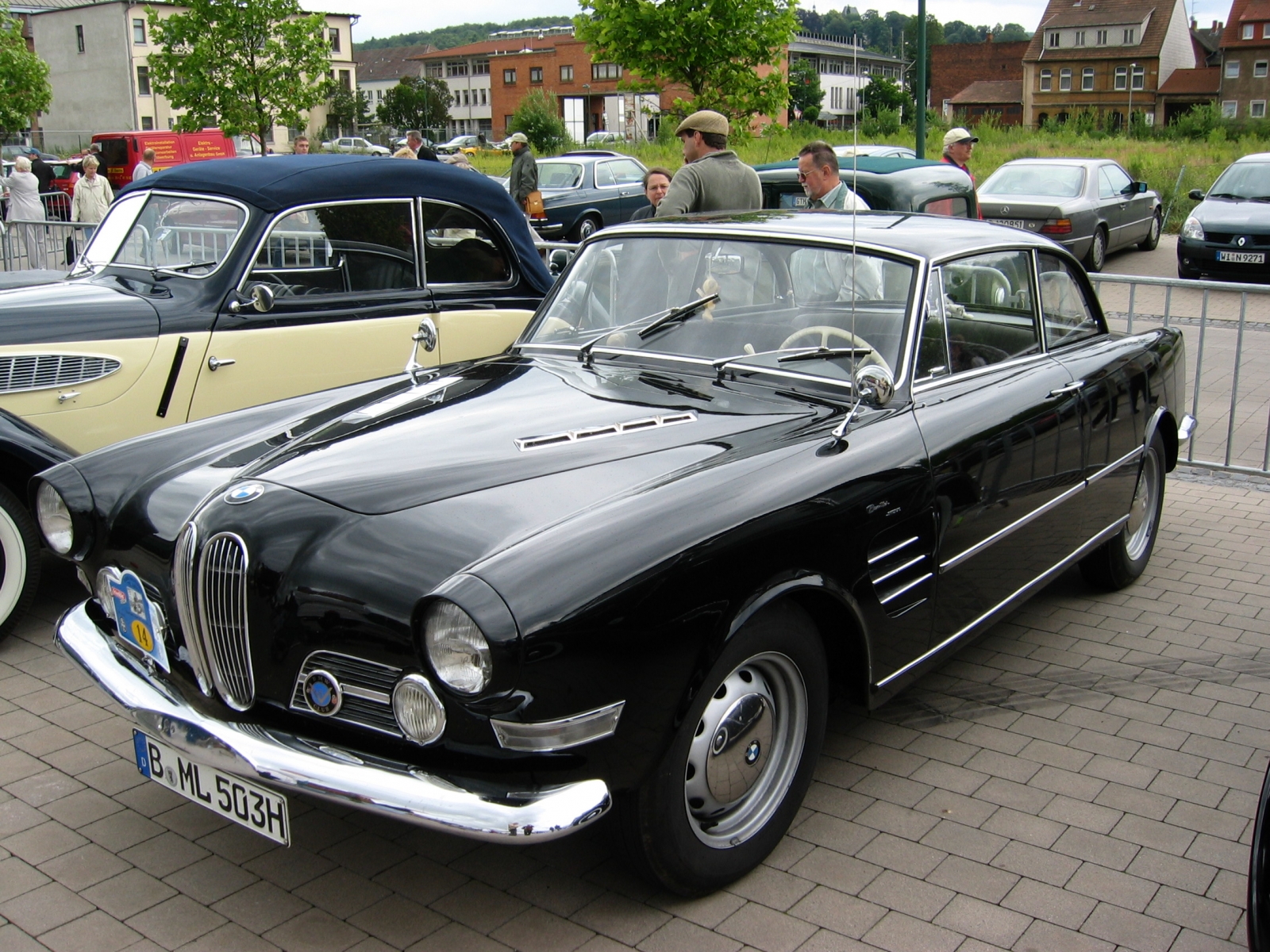 BMW 503