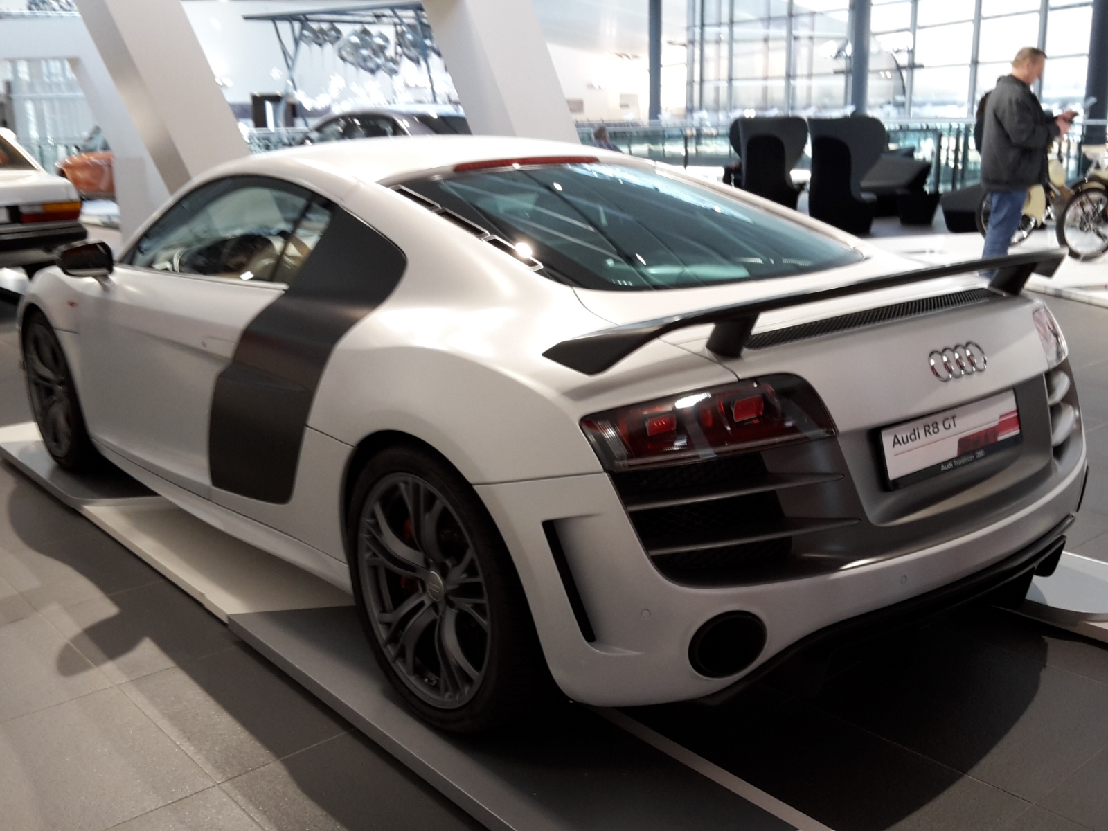 Audi R8 GT