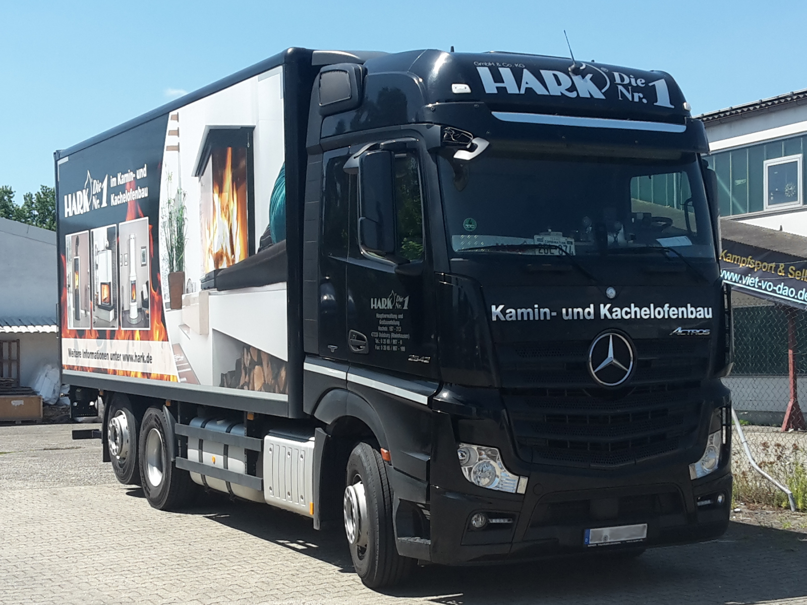 Mercedes Benz Actros 2342