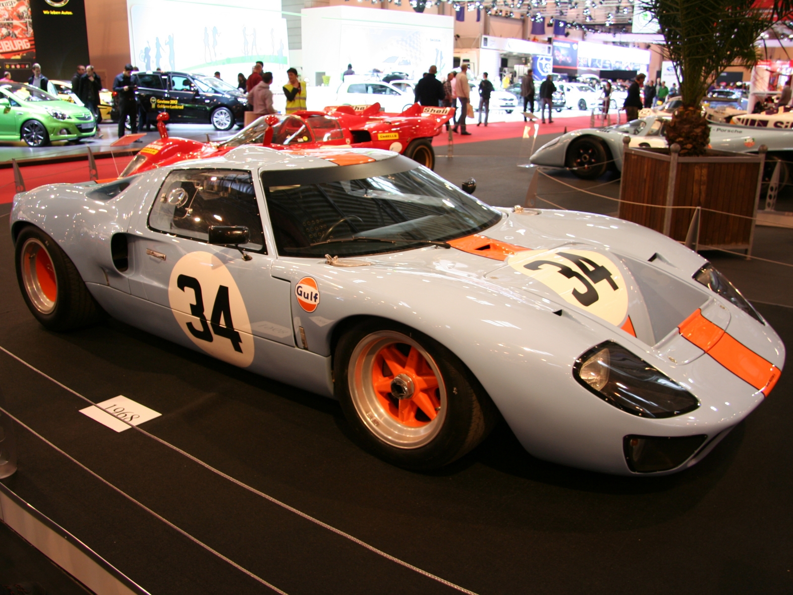 Ford GT 40