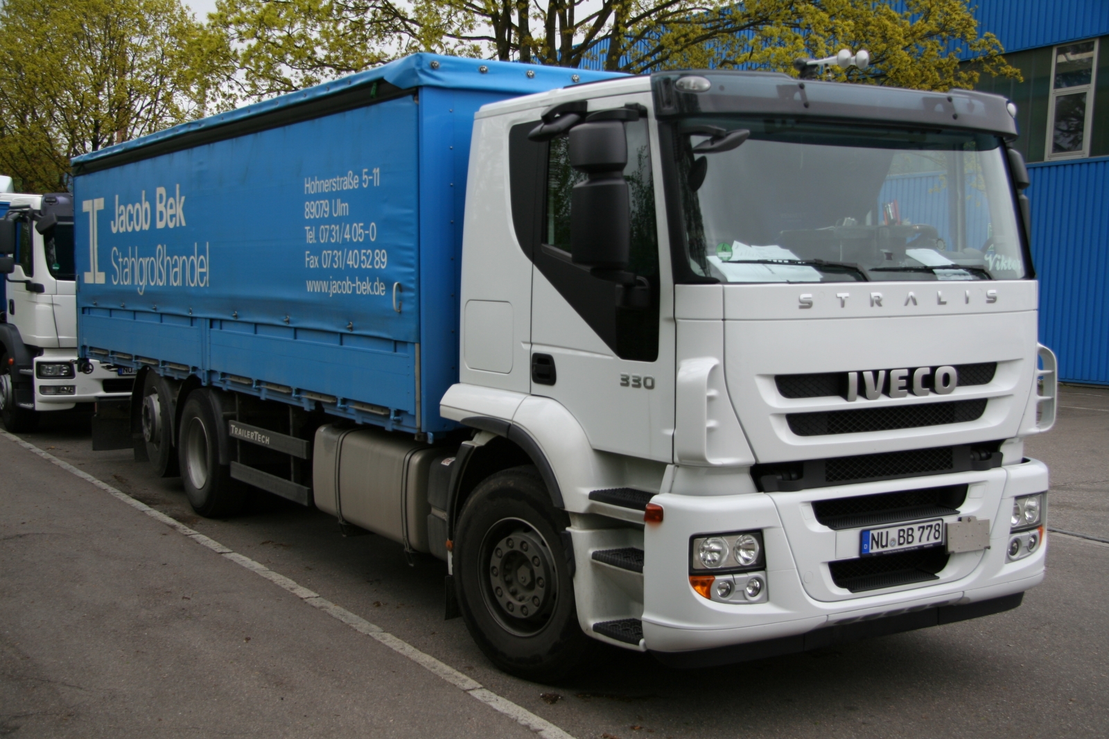 Iveco Stralis 330