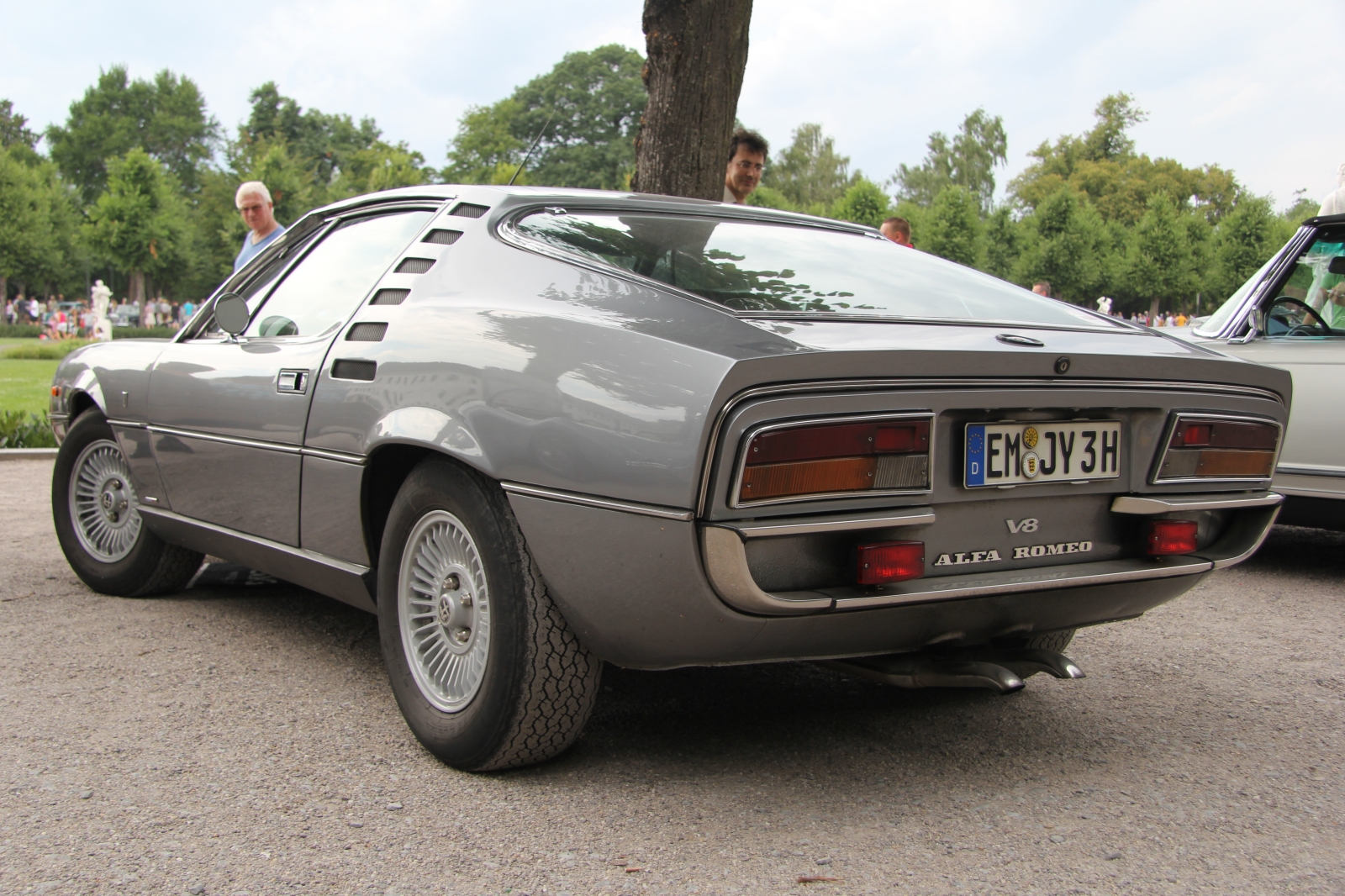 Alfa Romeo Montreal