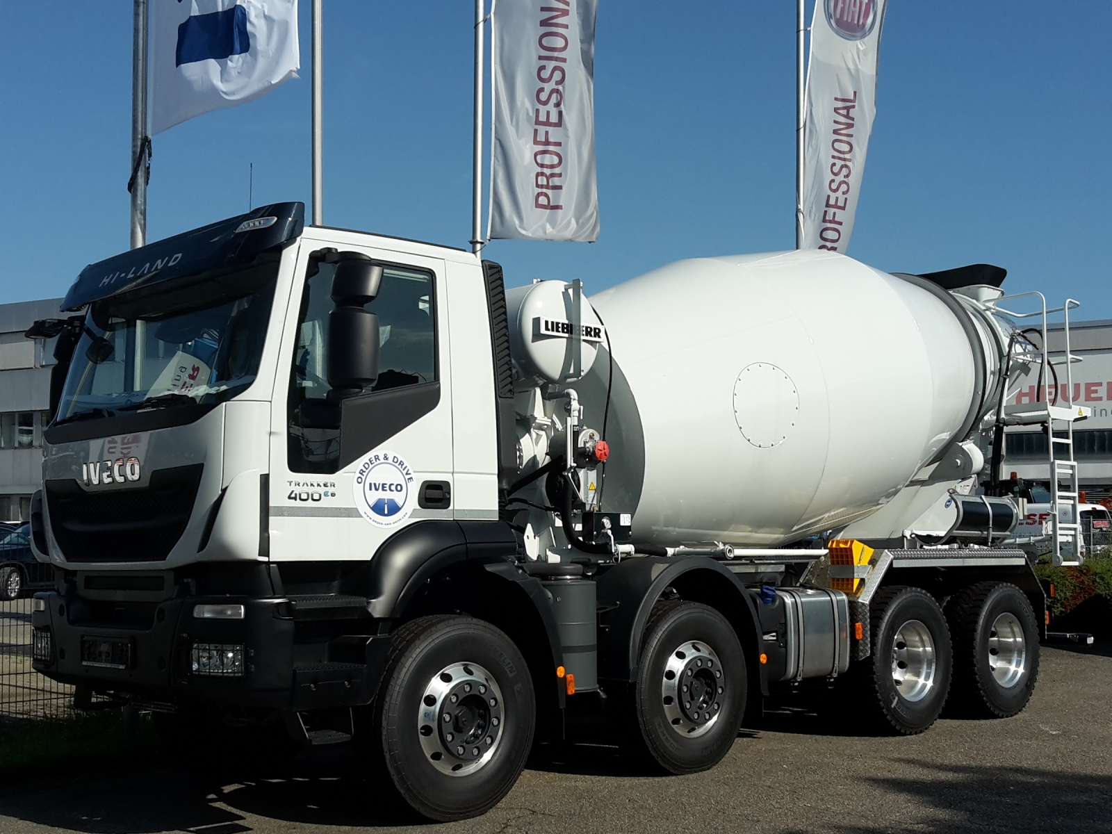 Iveco Trakker 400 E6