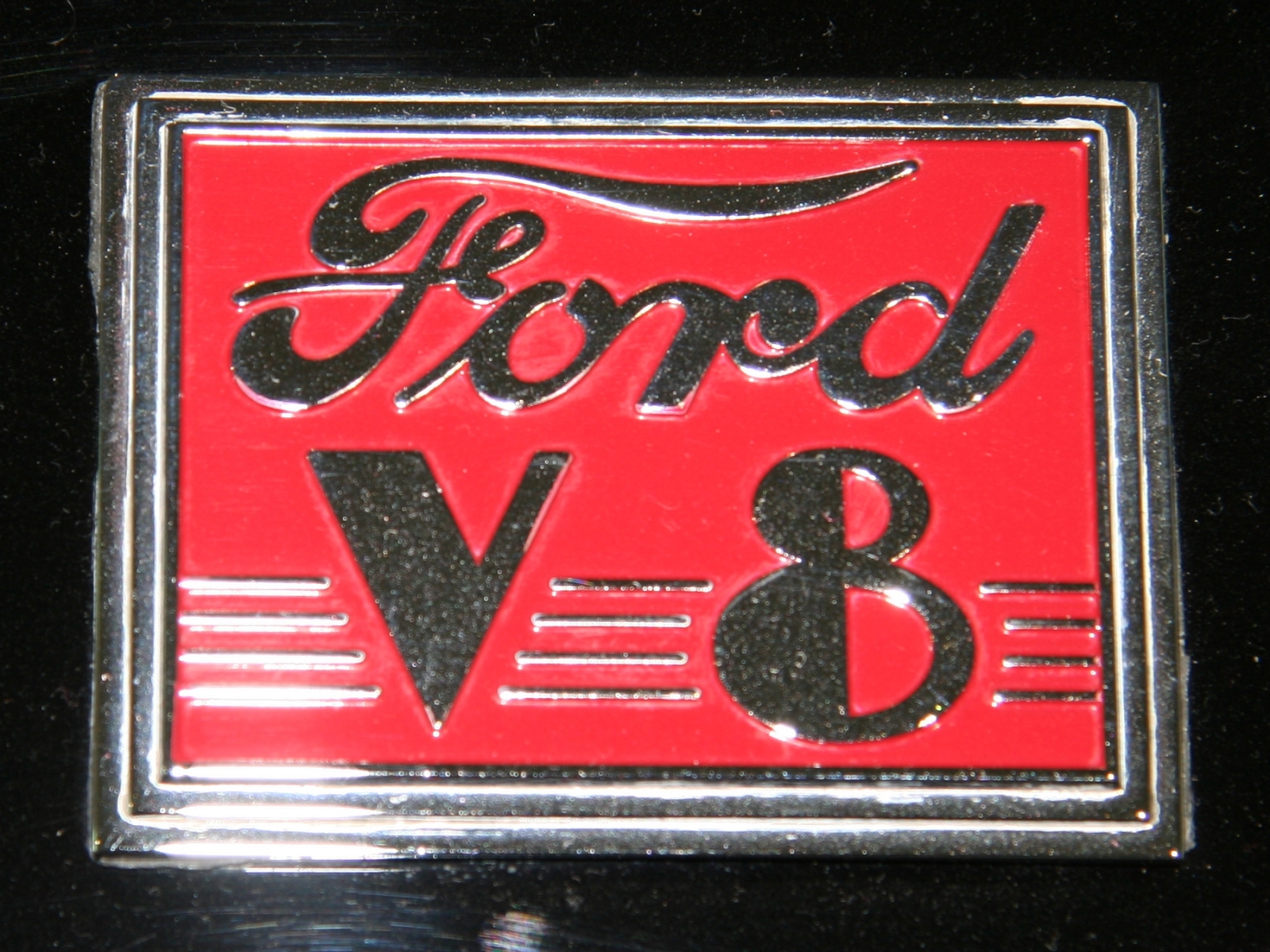 Ford V8 Detail