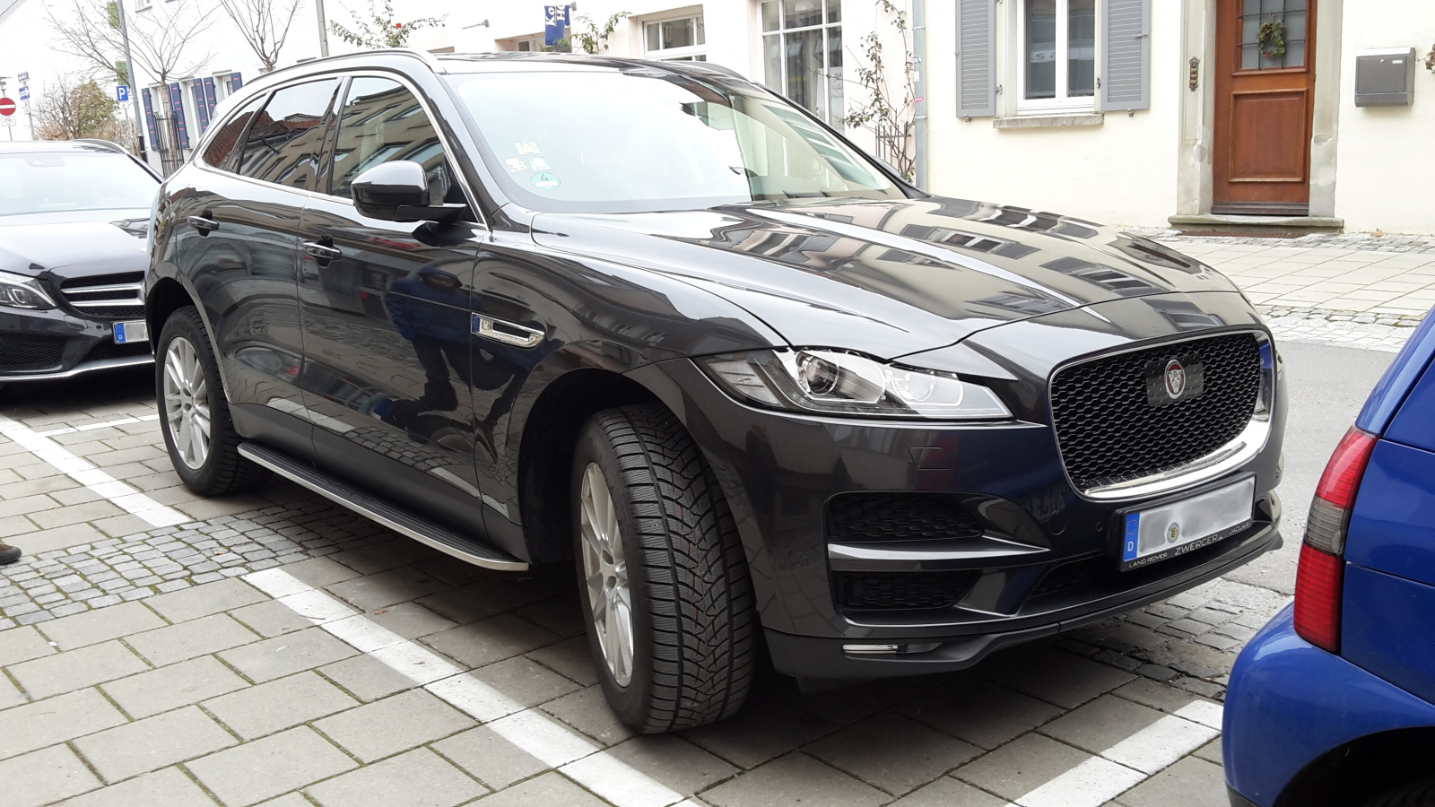 Jaguar F-Pace