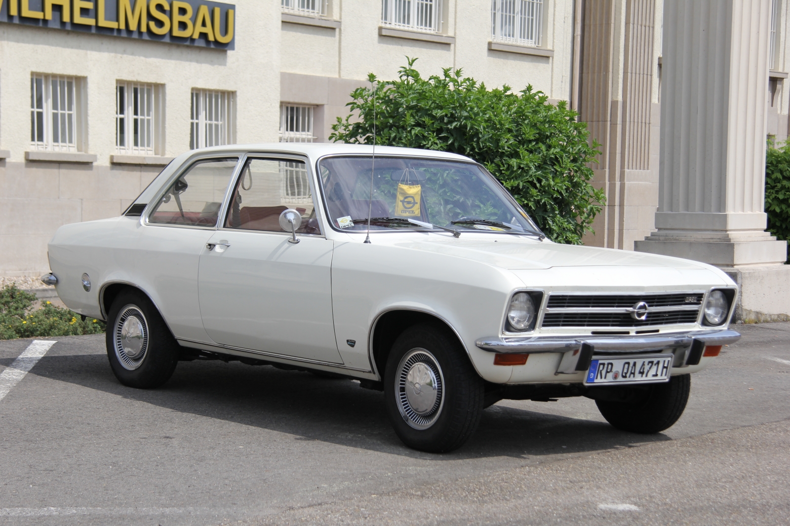 Opel Ascona A 16