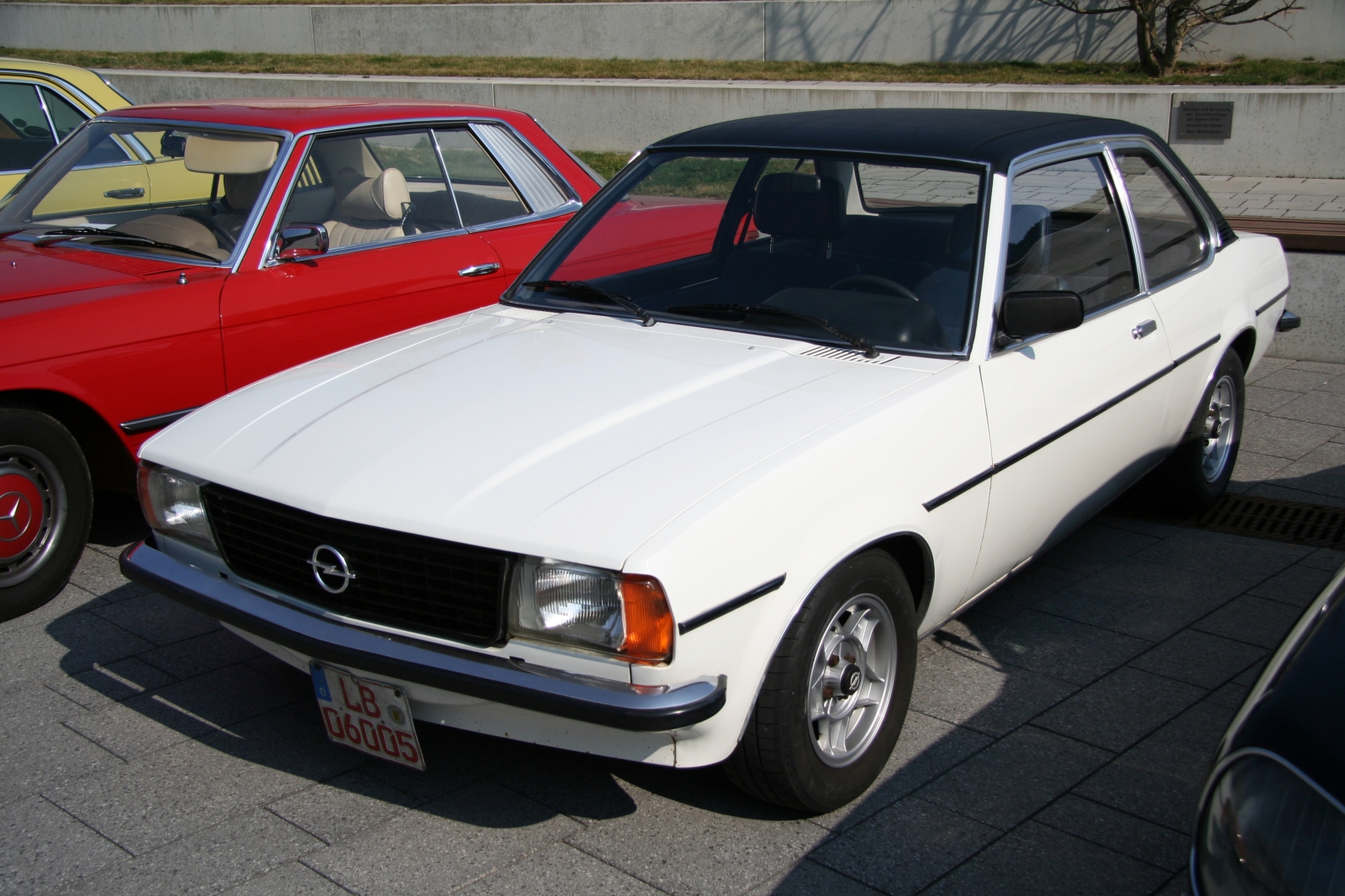 Opel Ascona B