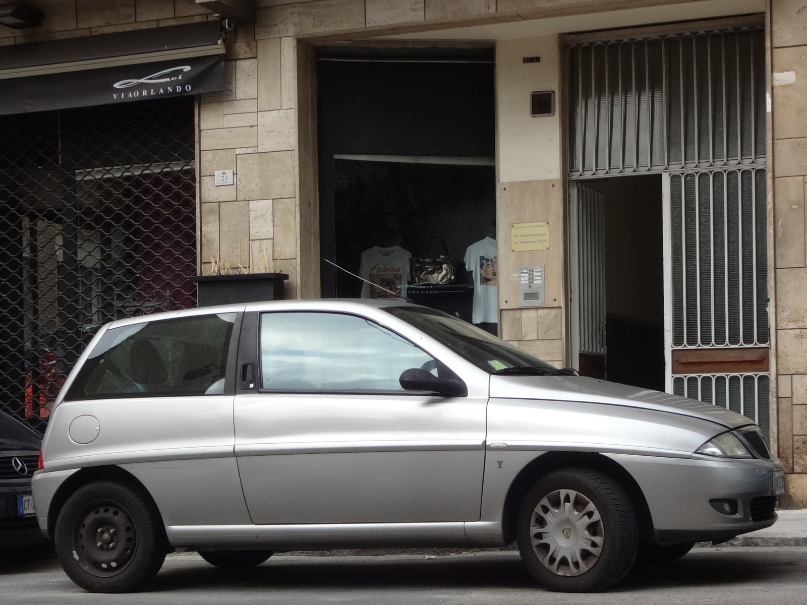 Lancia Y