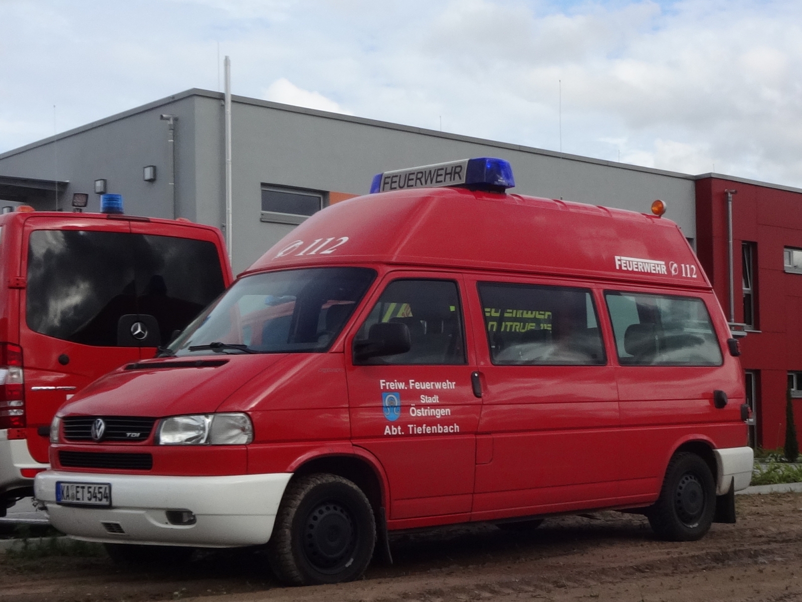 VW Typ2 T4 Transporter TDI Syncro Feuerwehr