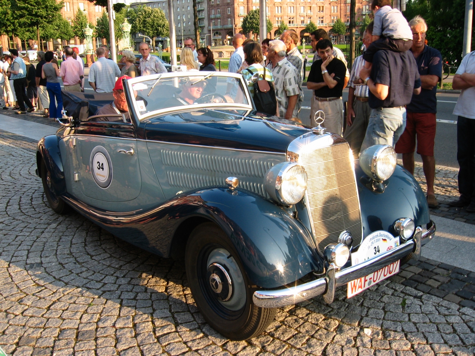 Mercedes Benz Cabriolet