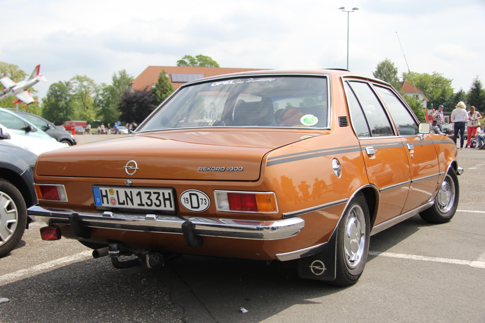 Opel Rekord D 1900