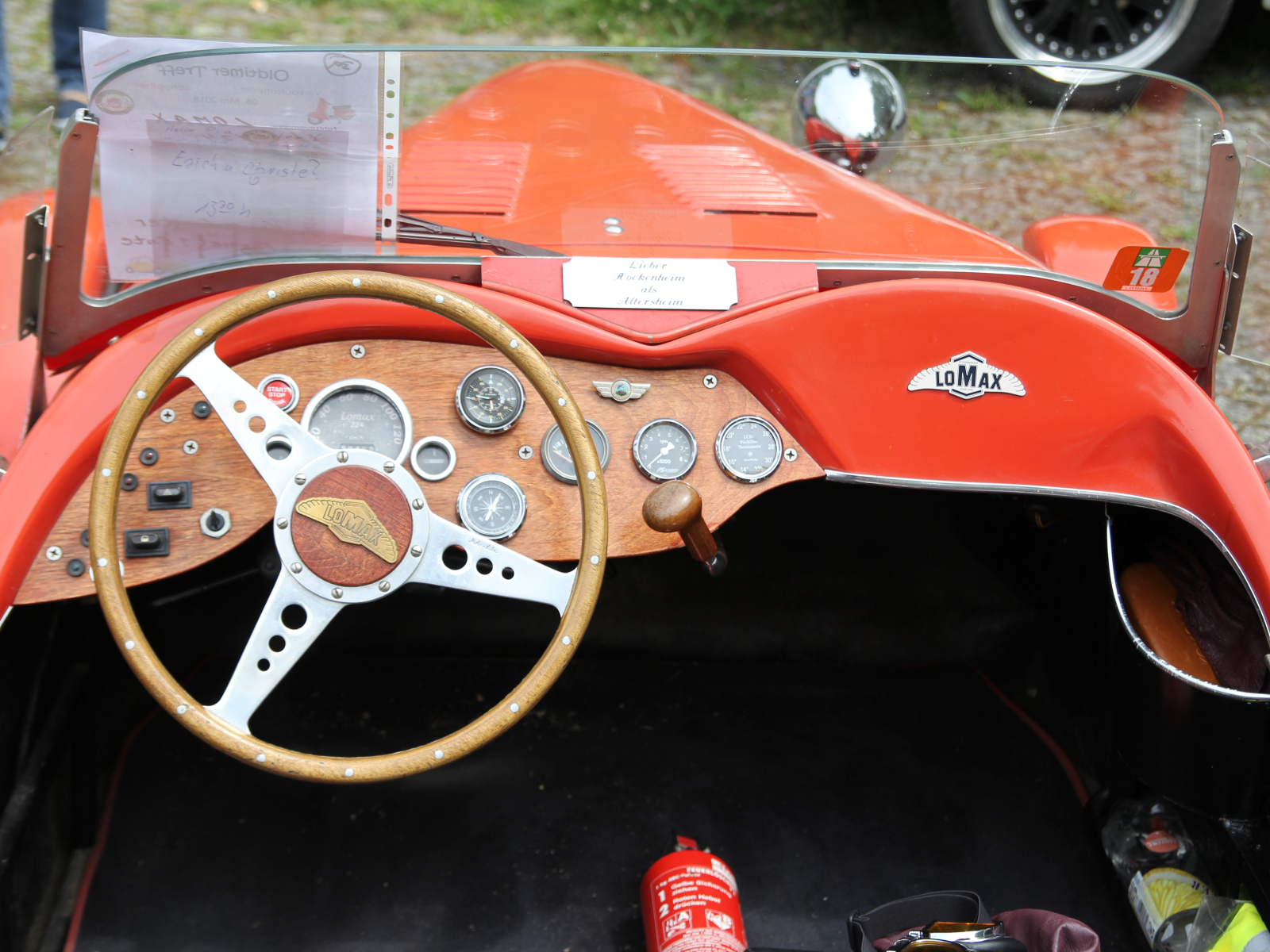 Lomax 224 Detail