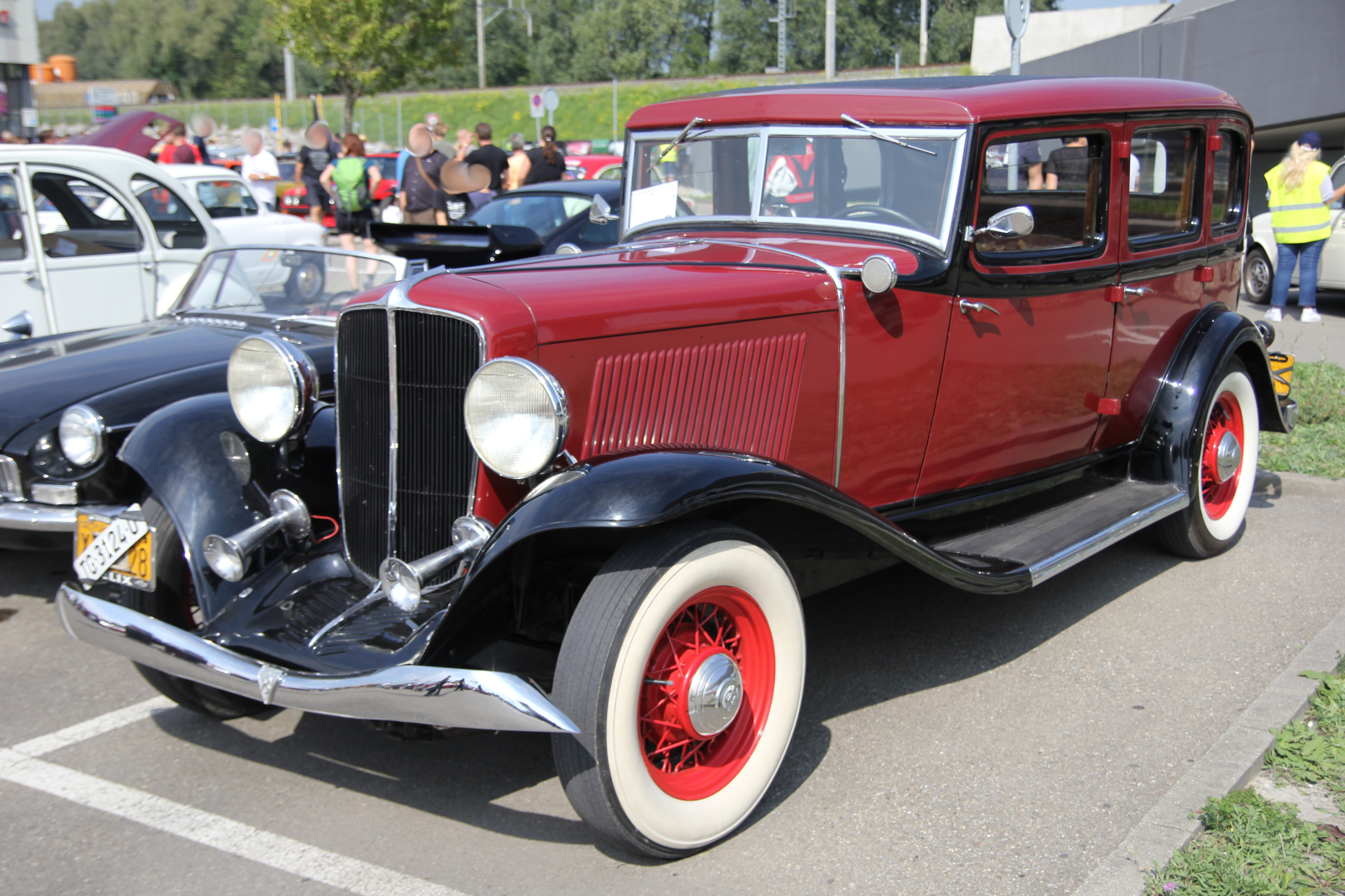 Auburn 108/8
