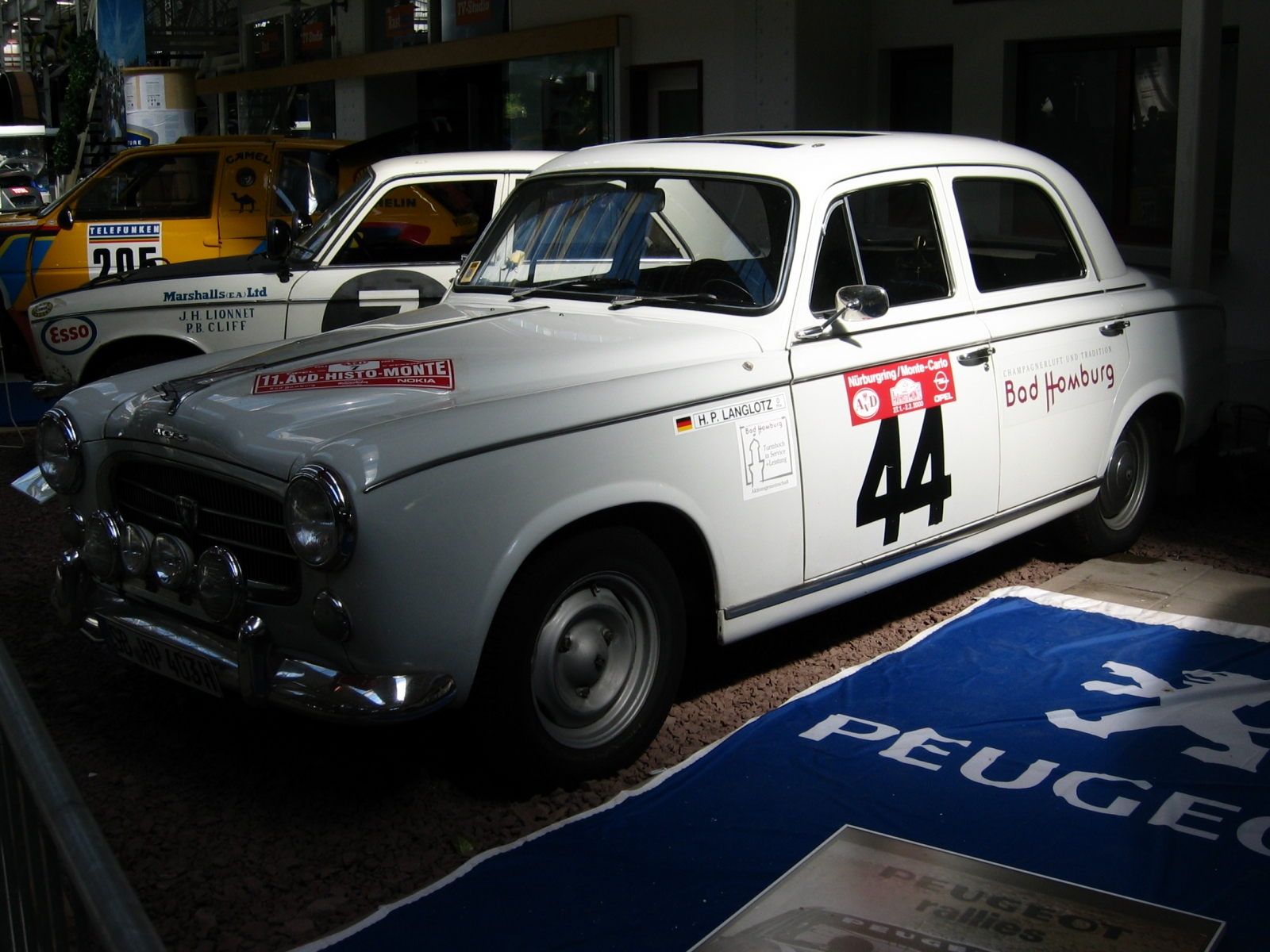 Peugeot 403