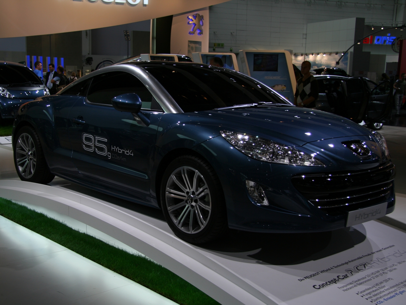 Peugeot RCZ Hybrid4