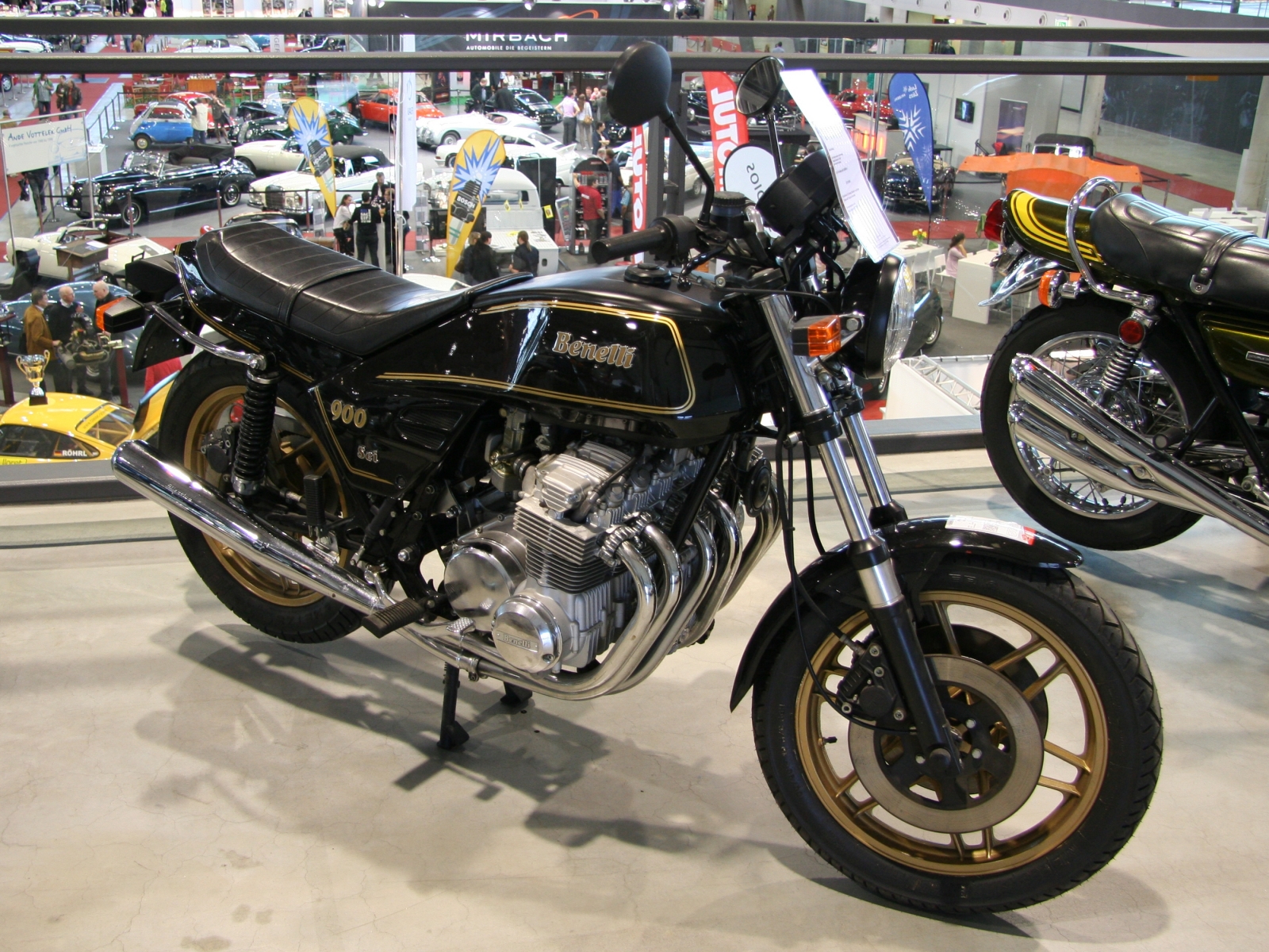 Benelli 900 Sei