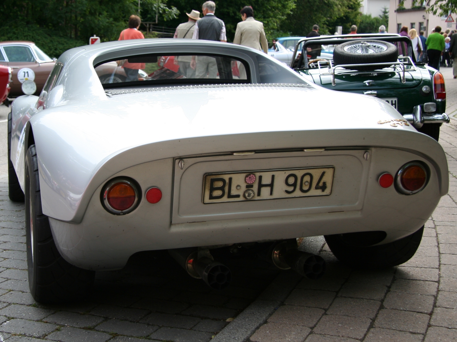 Porsche Carrera GTS