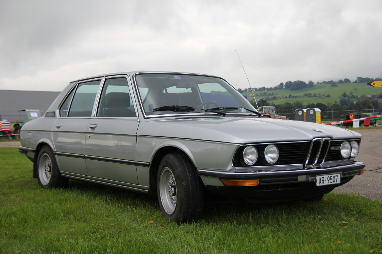 BMW 5-er Reihe E12