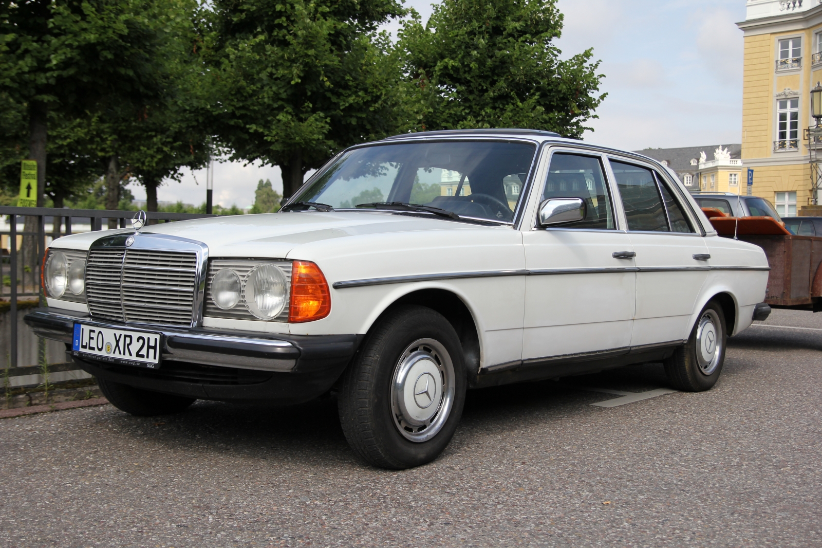 Mercedes Benz W 123