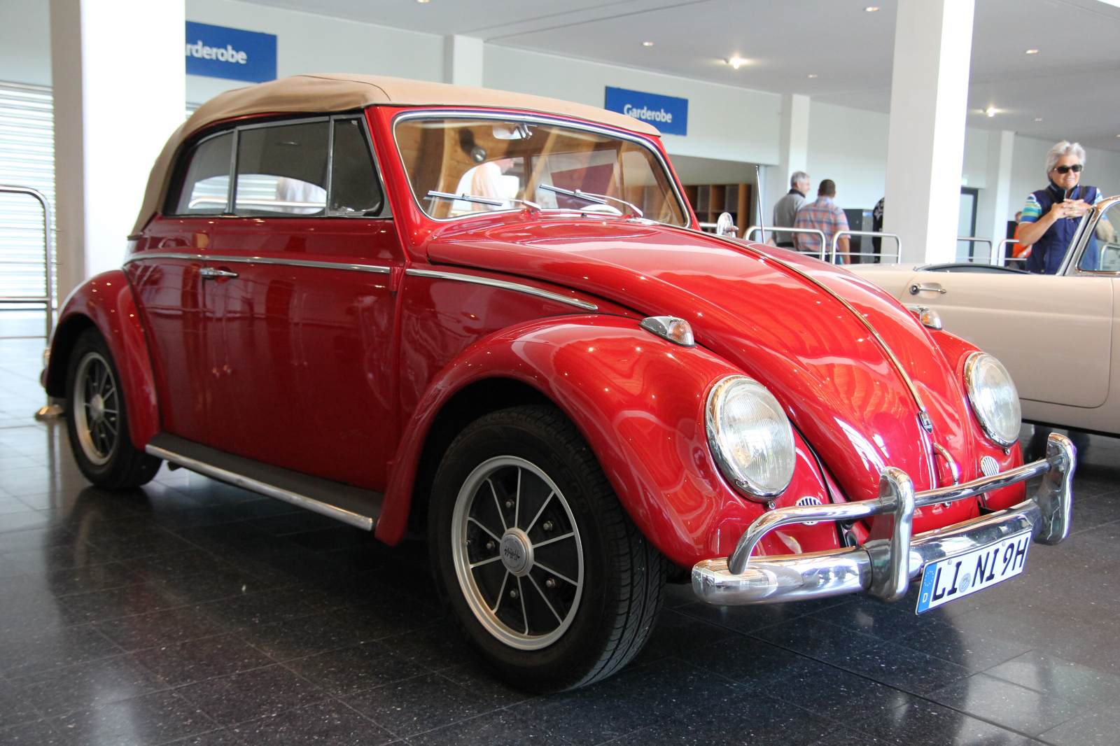 VW Kaefer Cabriolet