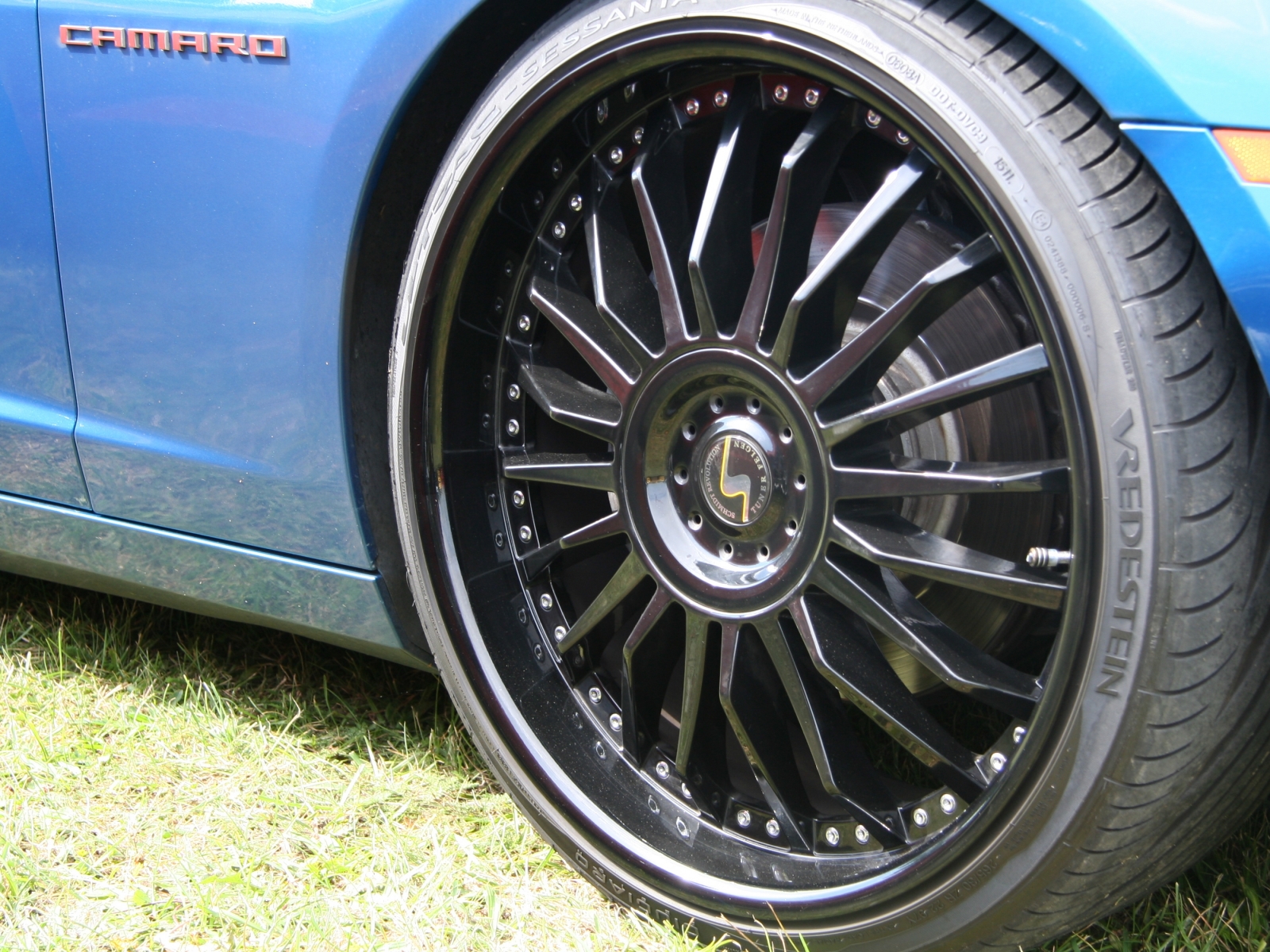 Chevrolet Camaro SS Detail